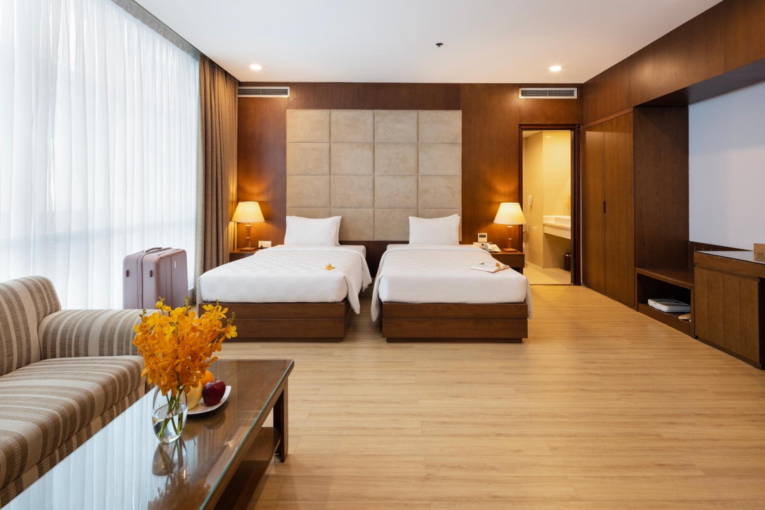 Junior Suite 2 pax + Free Mini-bar photo 2