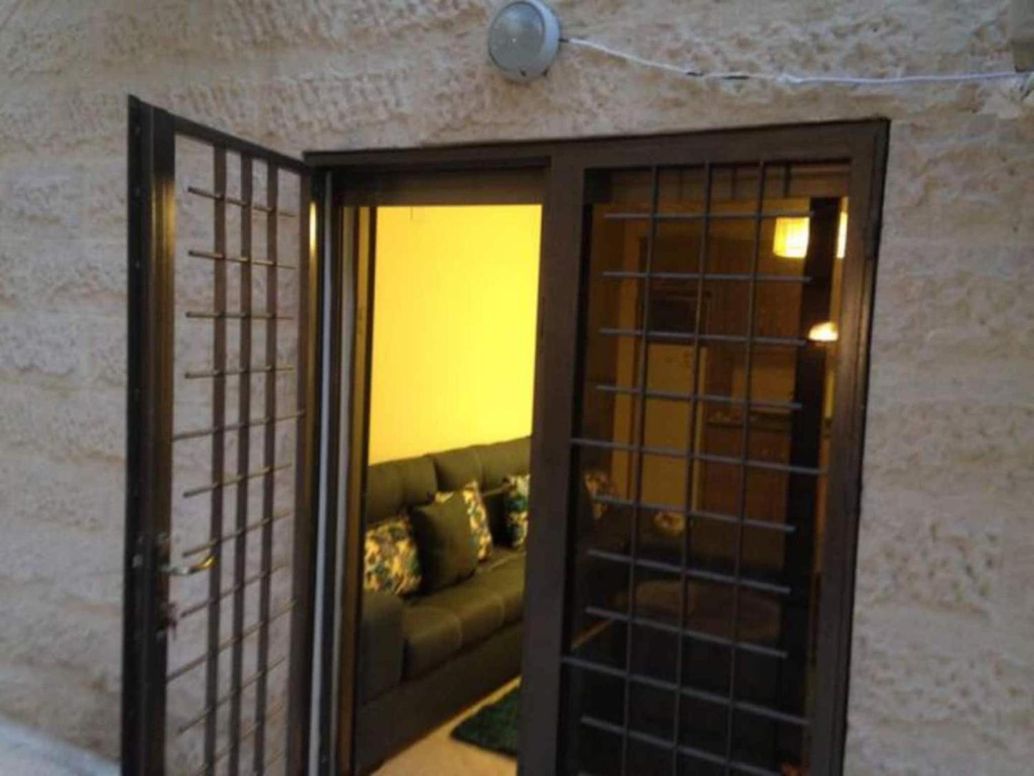 Apartment - Photo 12