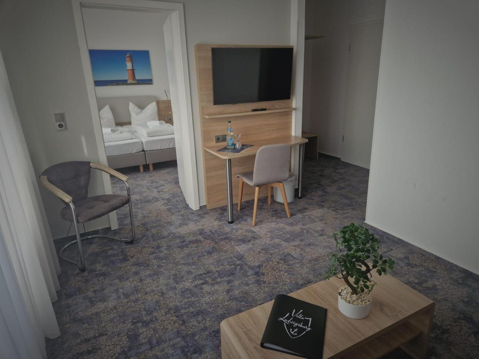 Family Room photo 1