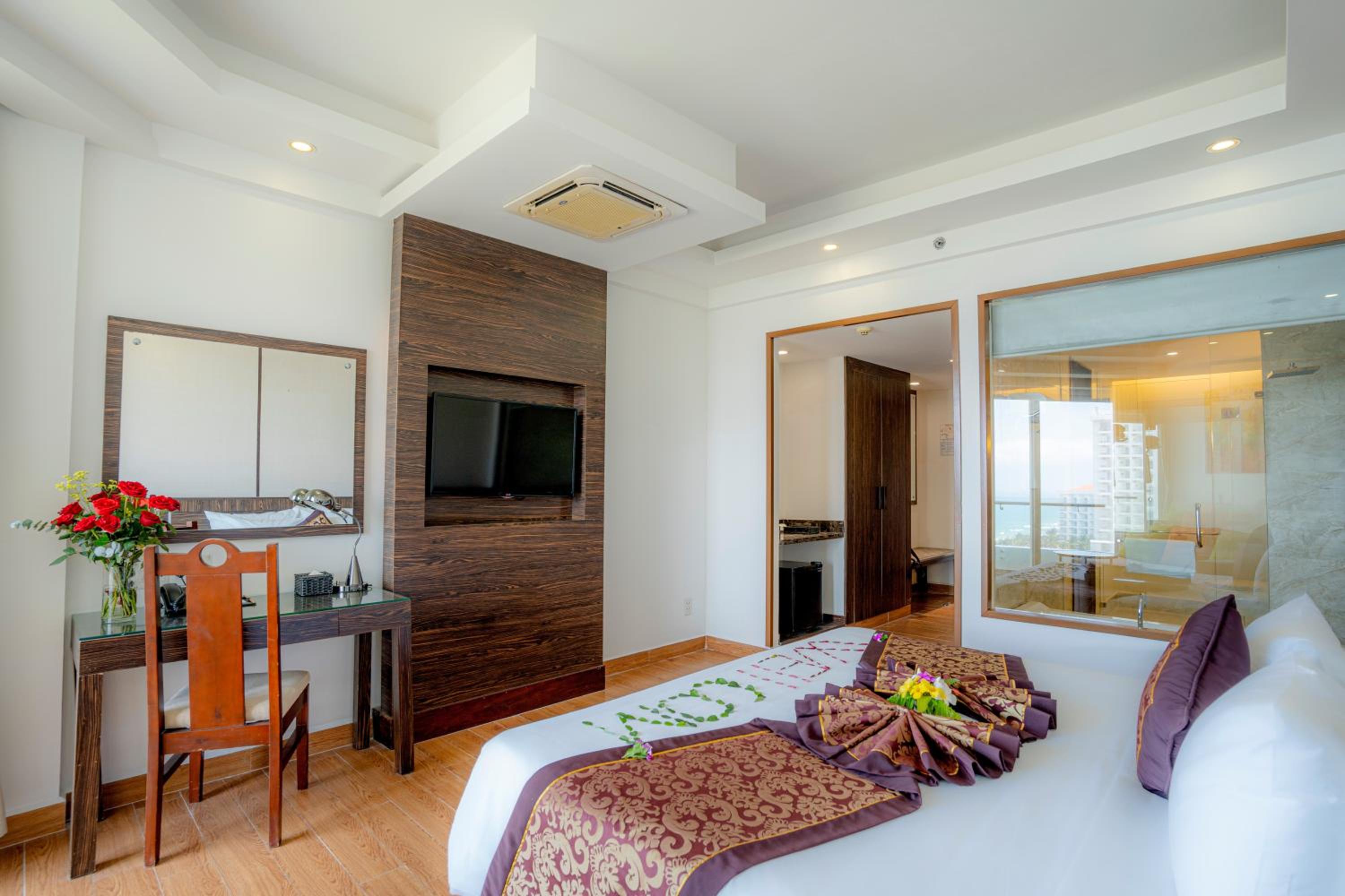 Premium Double Room with Sea View - Photo 1