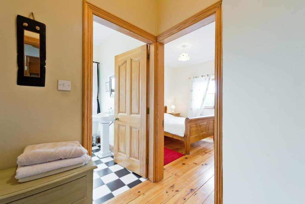 Double Room - Photo 2