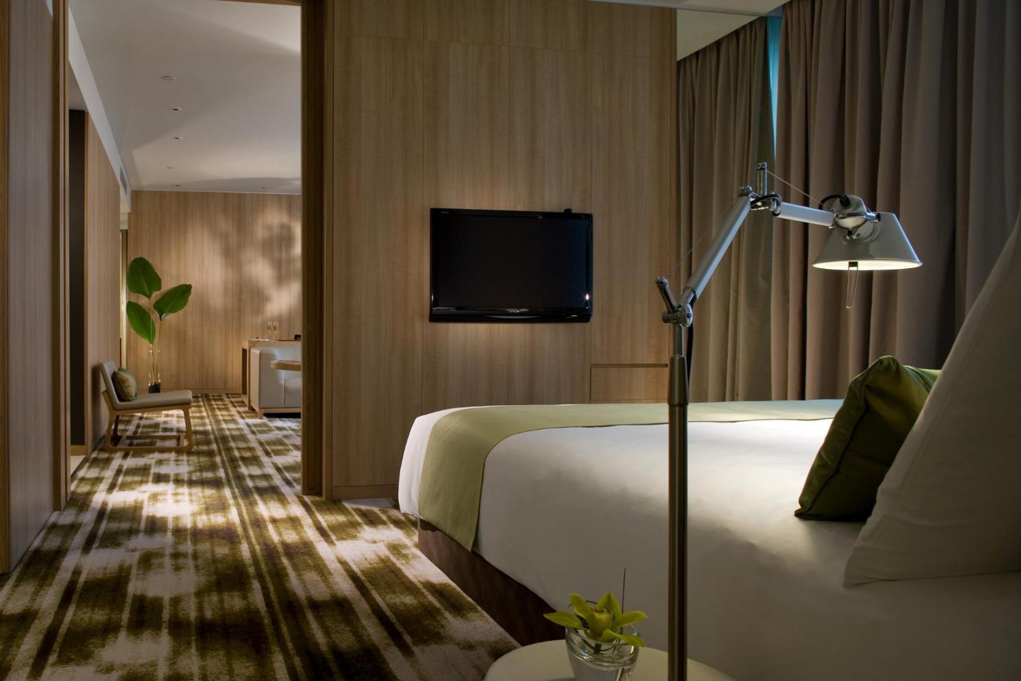 Junior King Suite - Lounge Access Junior King Suite - Lounge Access