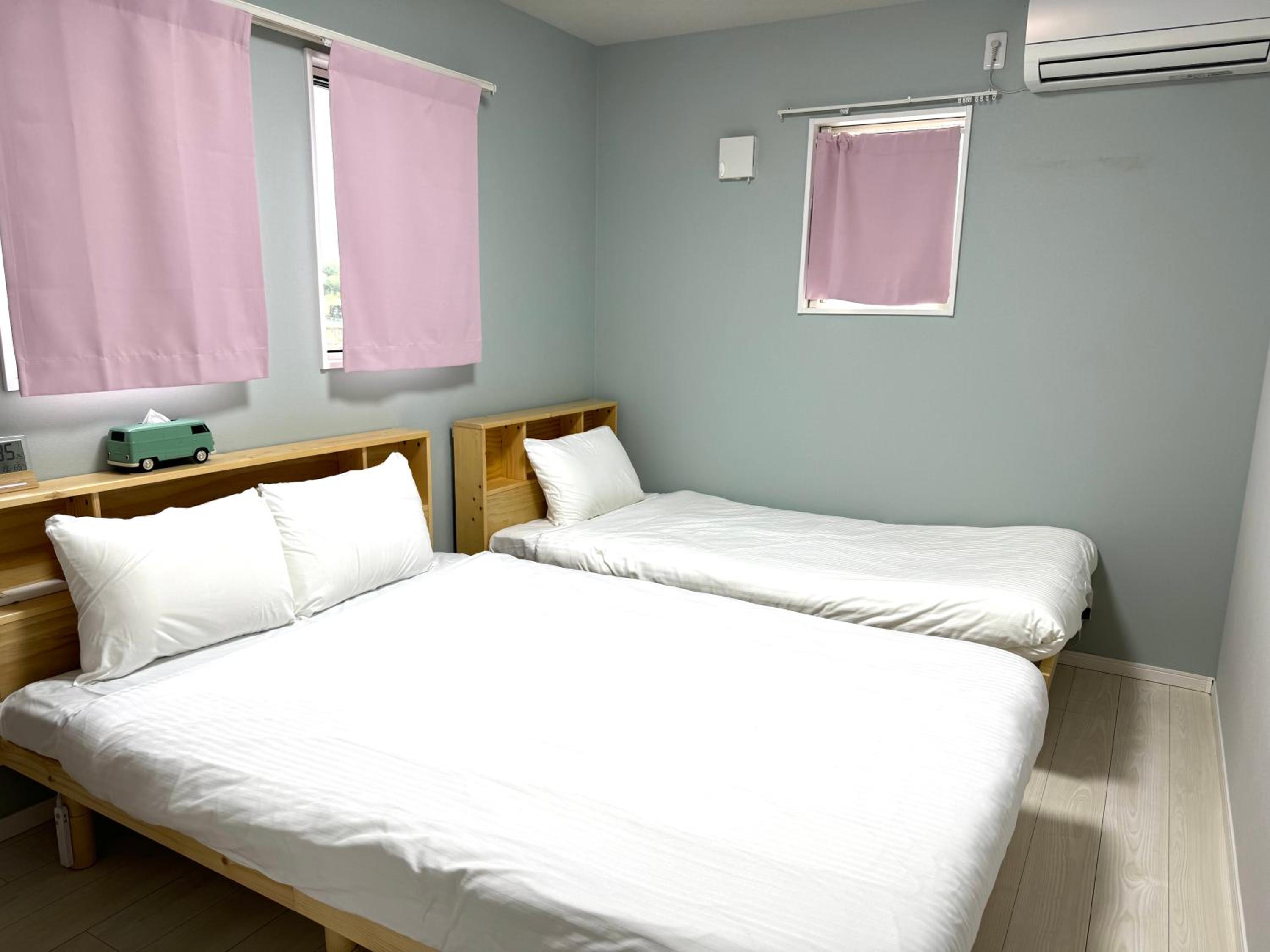 Three-Bedroom House photo 1