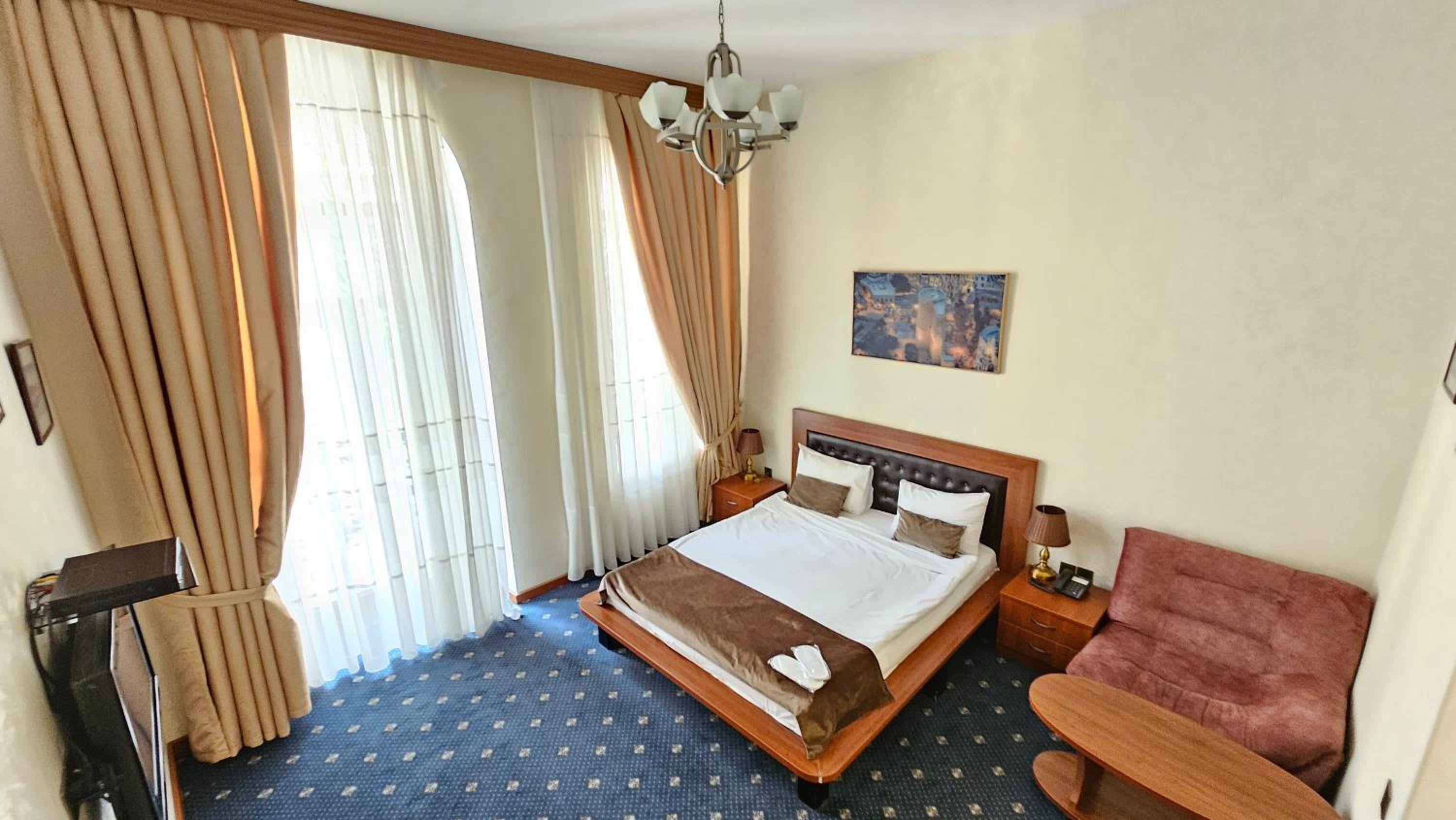 Deluxe Double Room With Balcony
