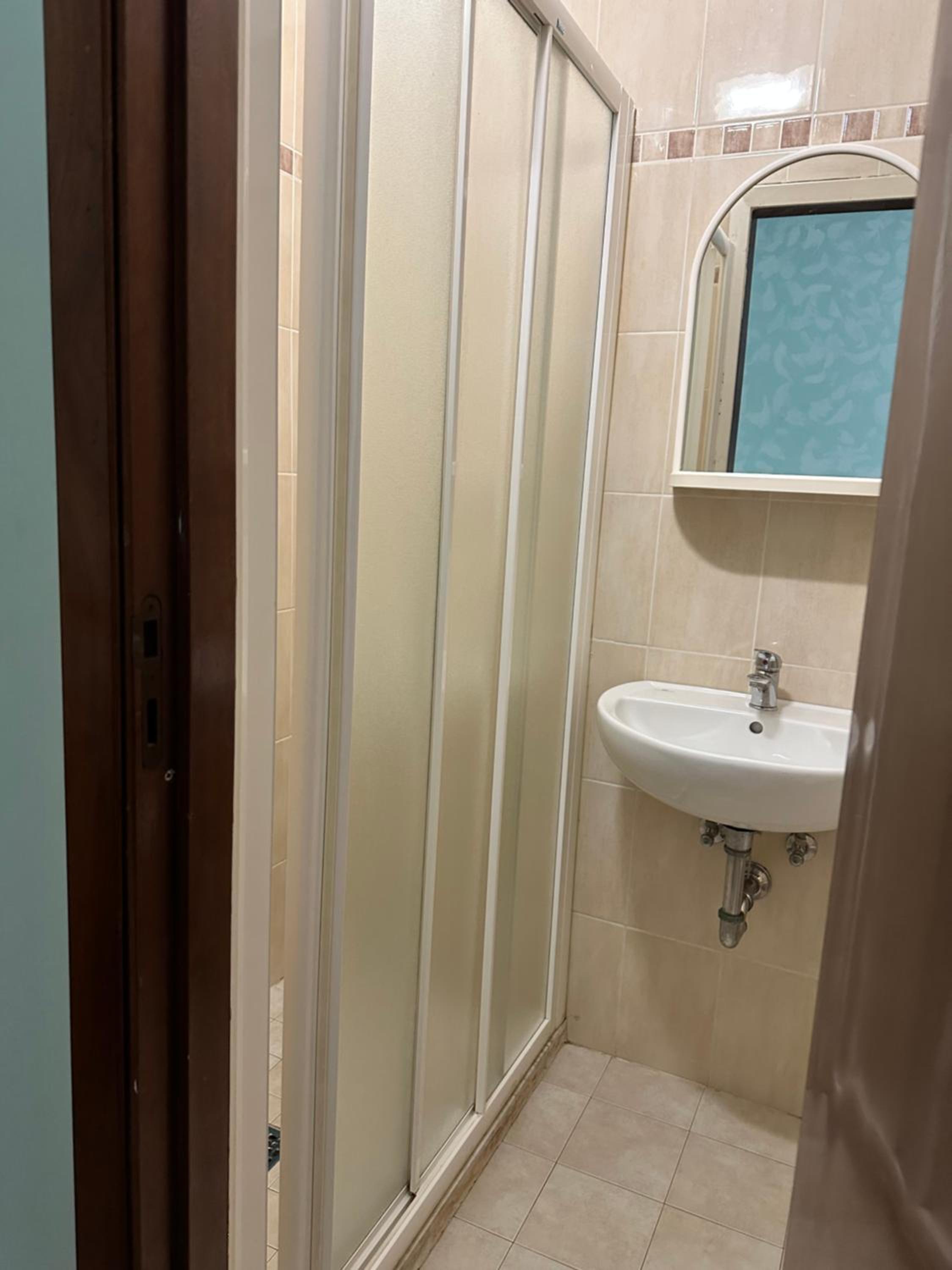 Standard Triple Room - Photo 6