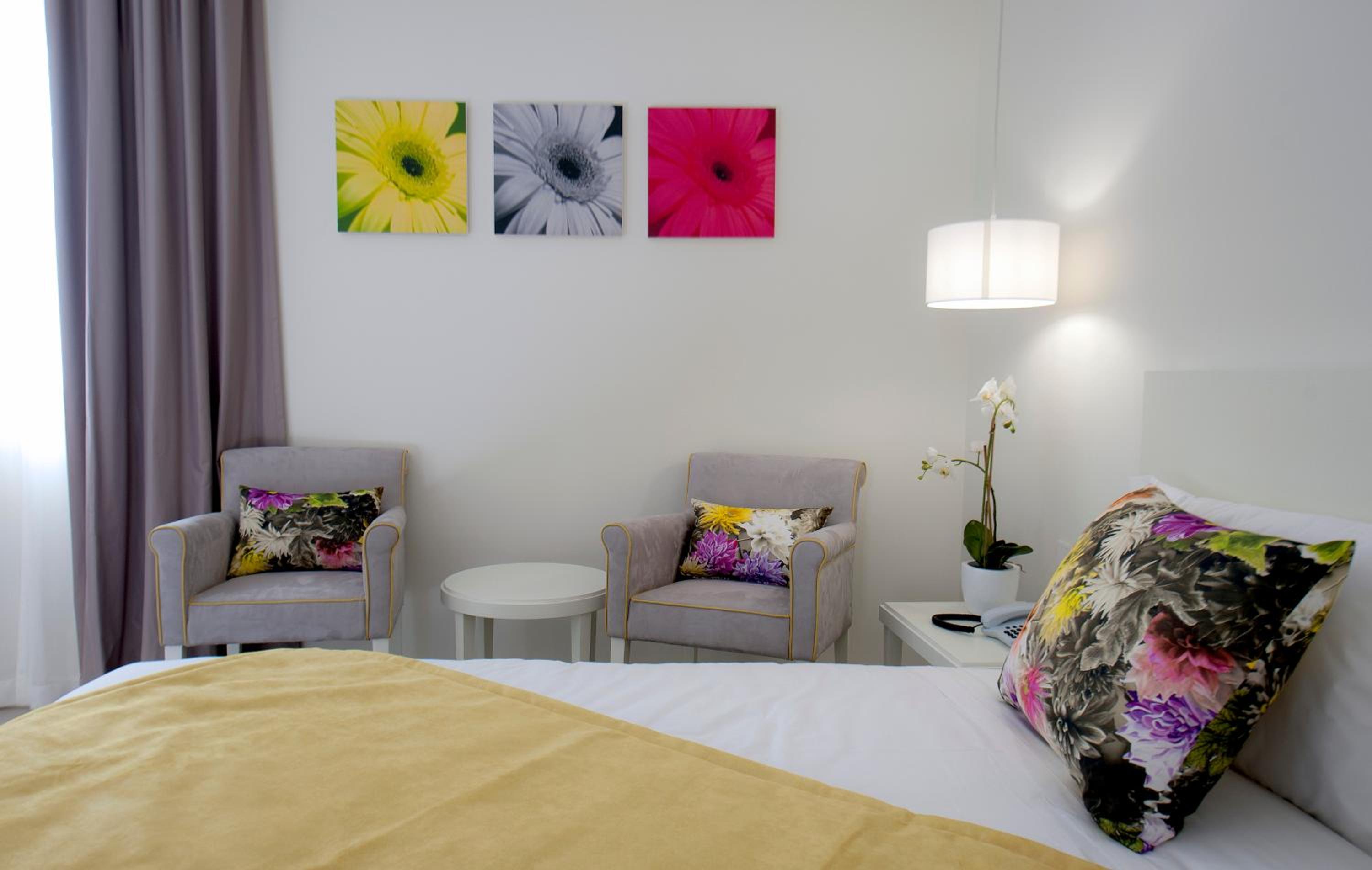 Single Room