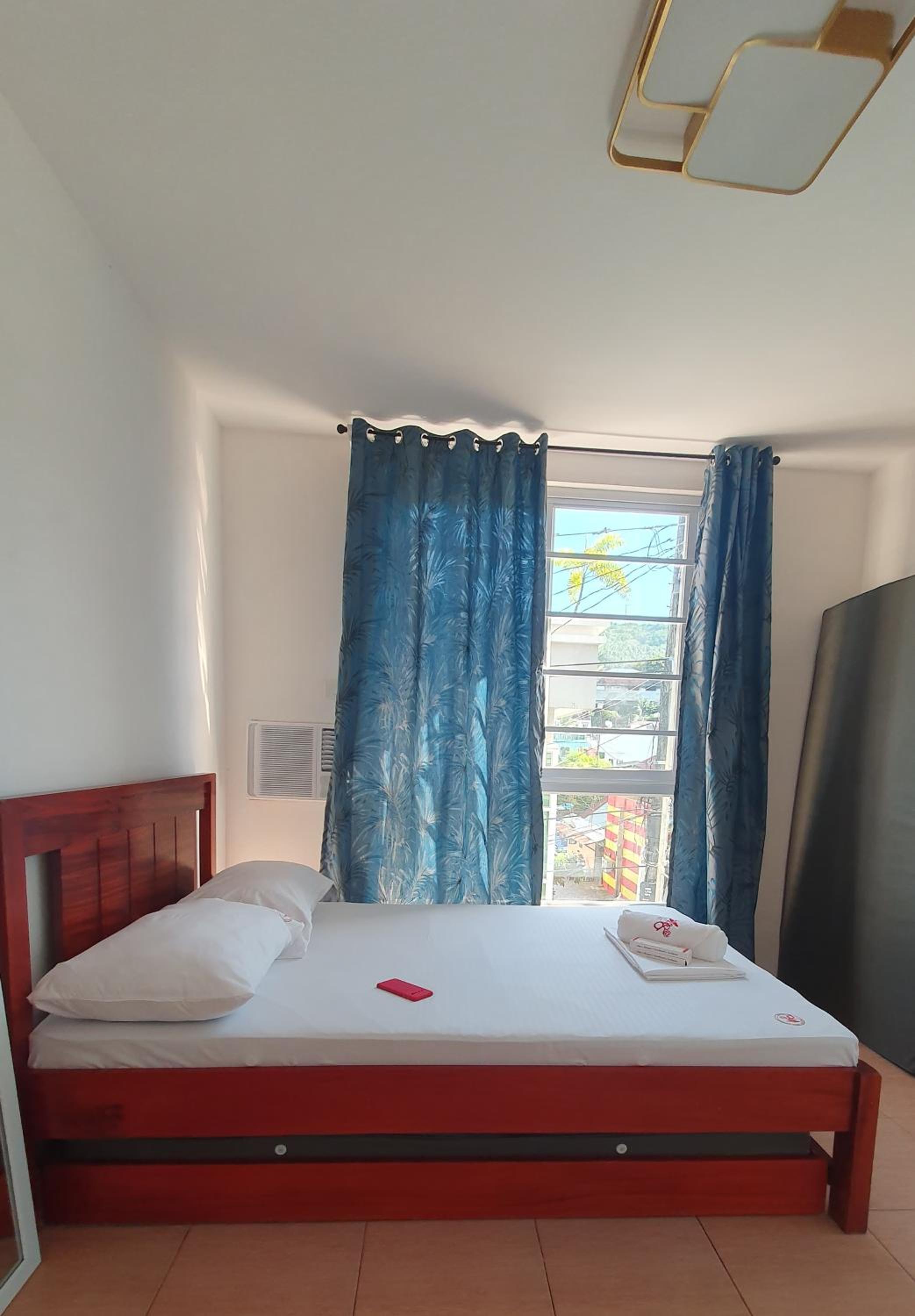 Budget Double Room photo 3