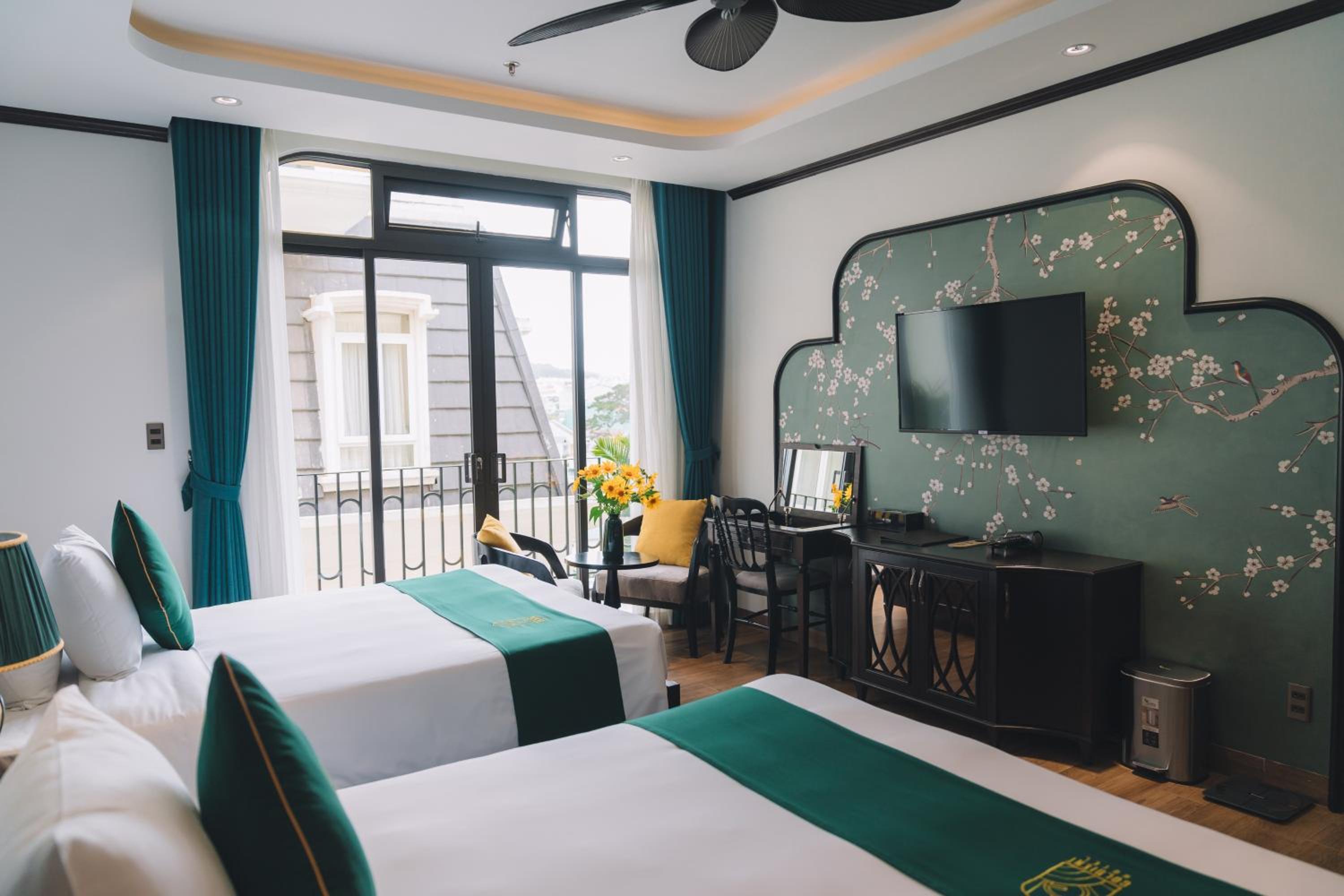 Deluxe Twin Room - Photo 4