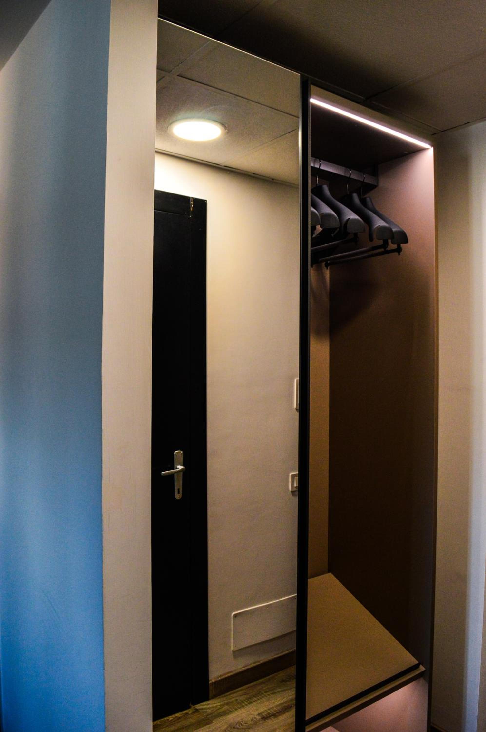 Single Room - Photo 4