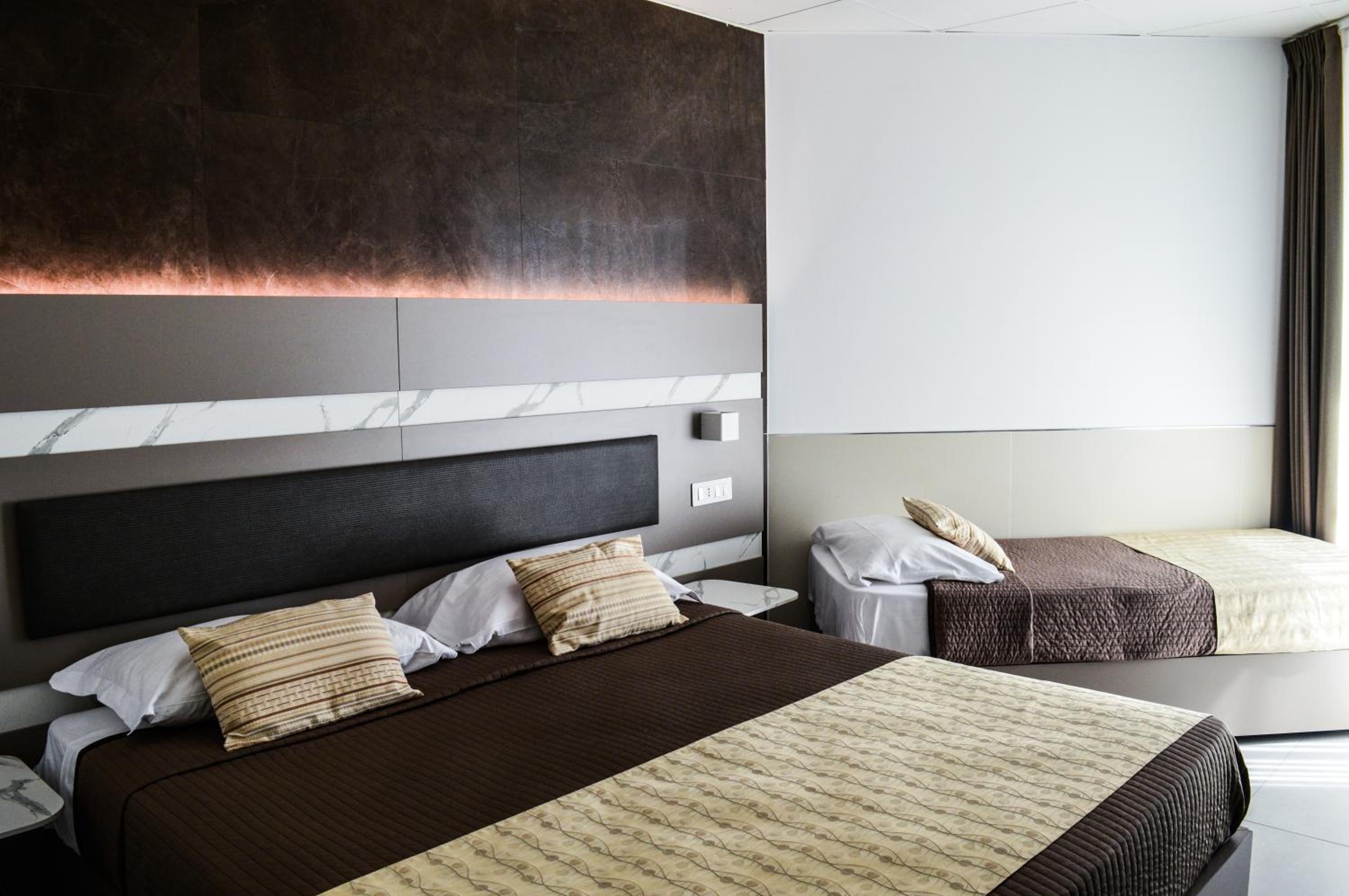 Triple Room - Photo 5