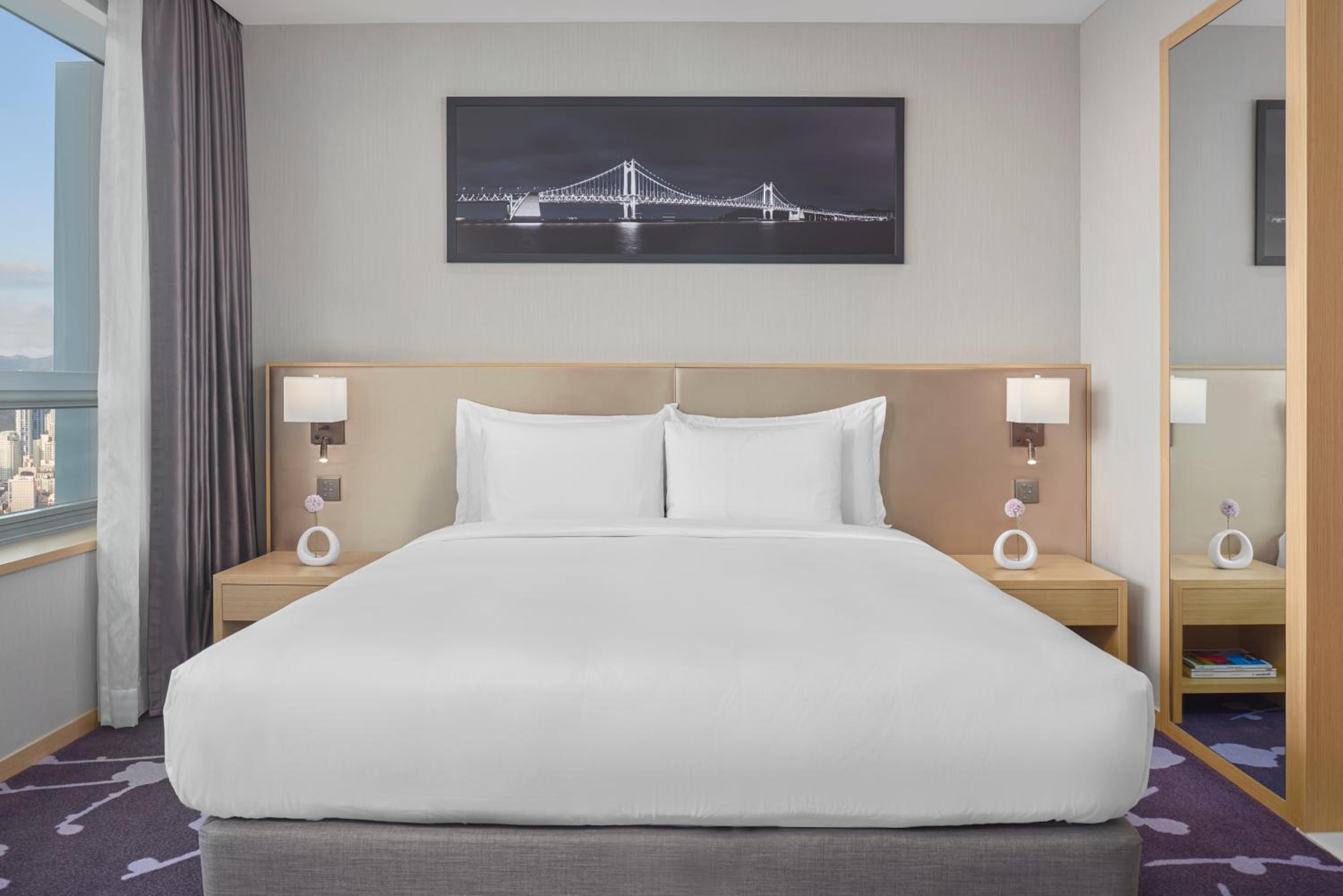 Special Offer - Premier Double Room (Casino voucher & Foreigner only)  - Photo 1