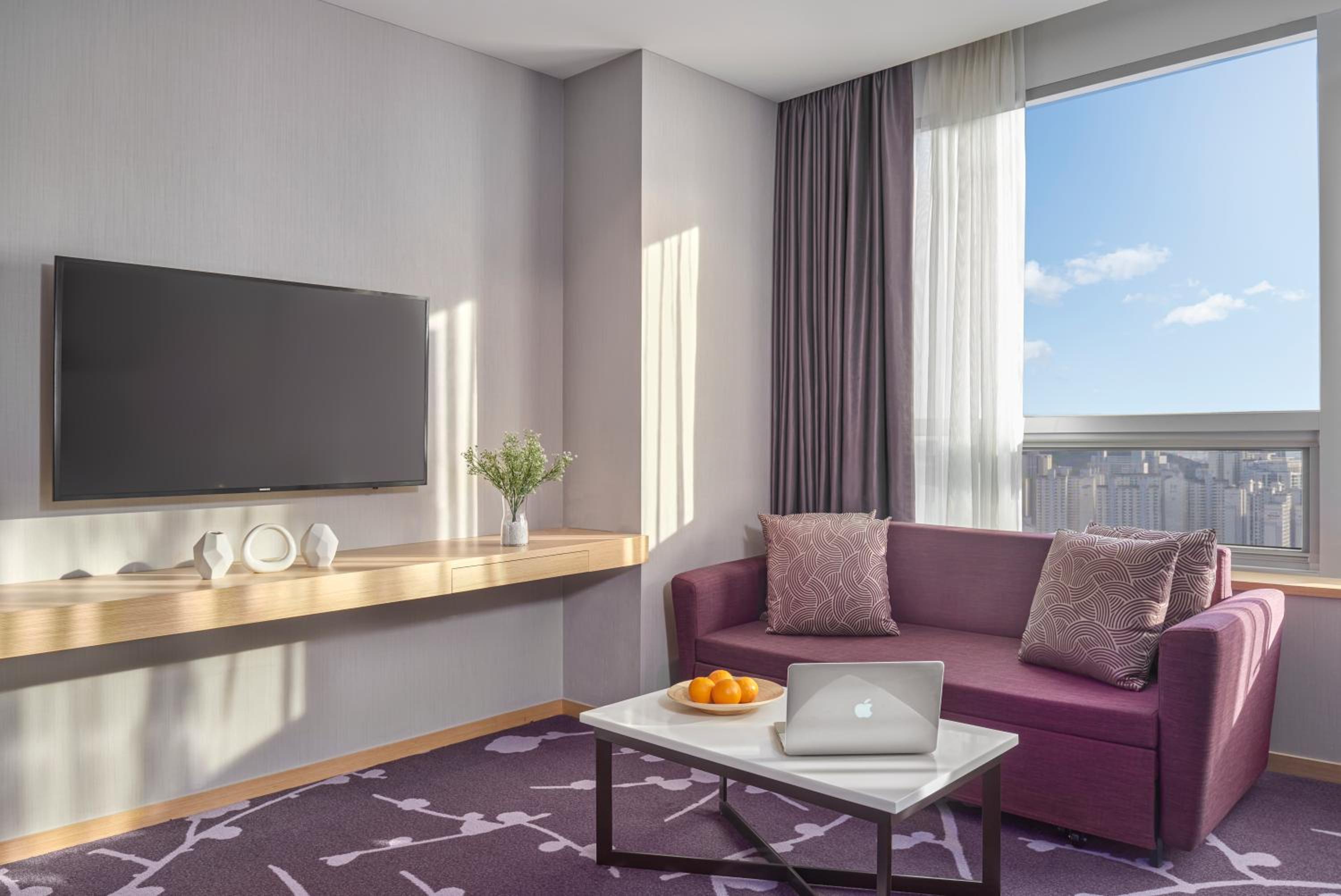 Special Offer - Premier Double Room (Casino voucher & Foreigner only)  - Photo 3