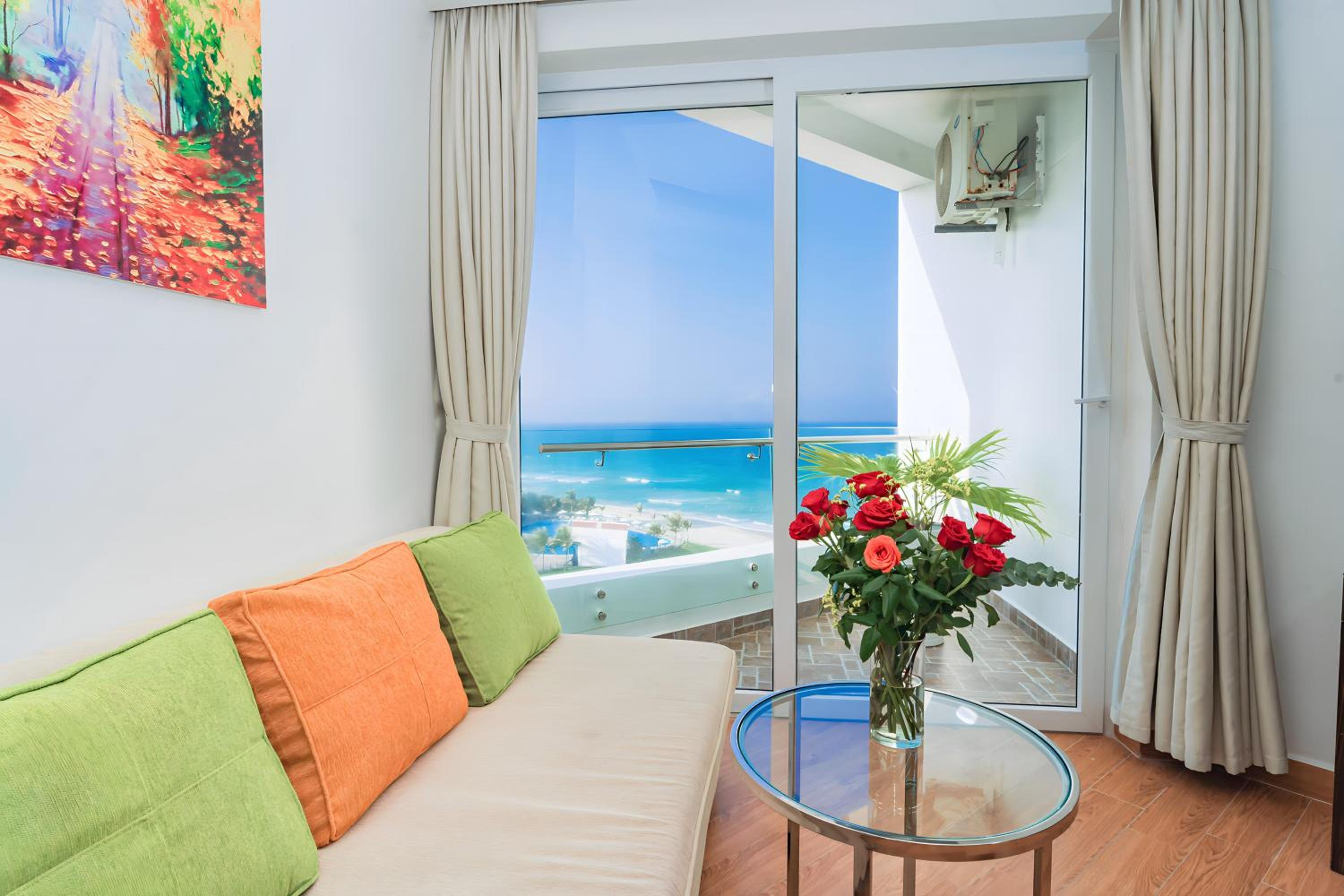 Premium Double Room with Sea View - Photo 7