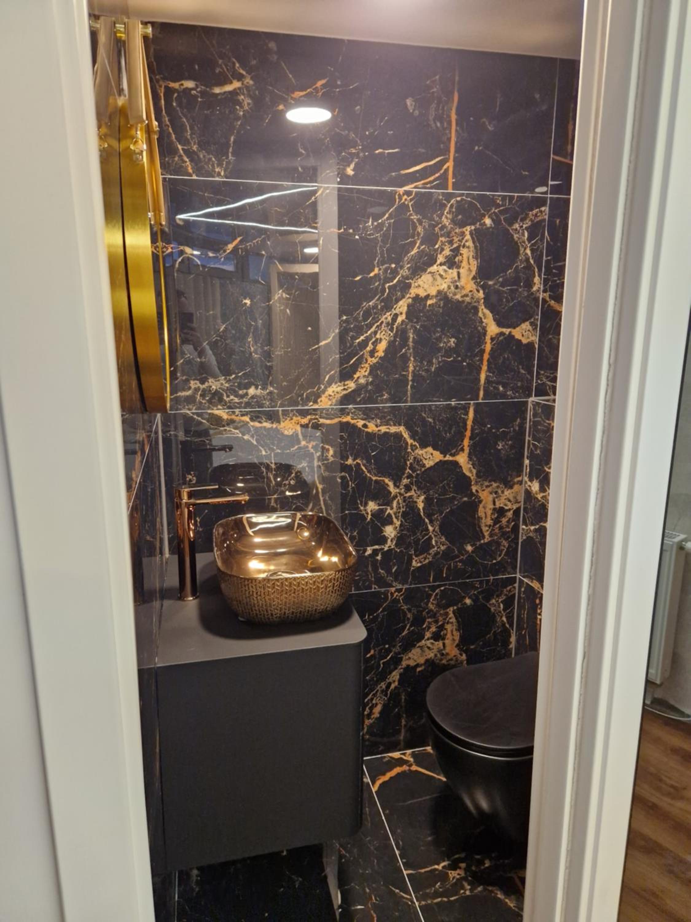 King Room with Spa Bath - Photo 4