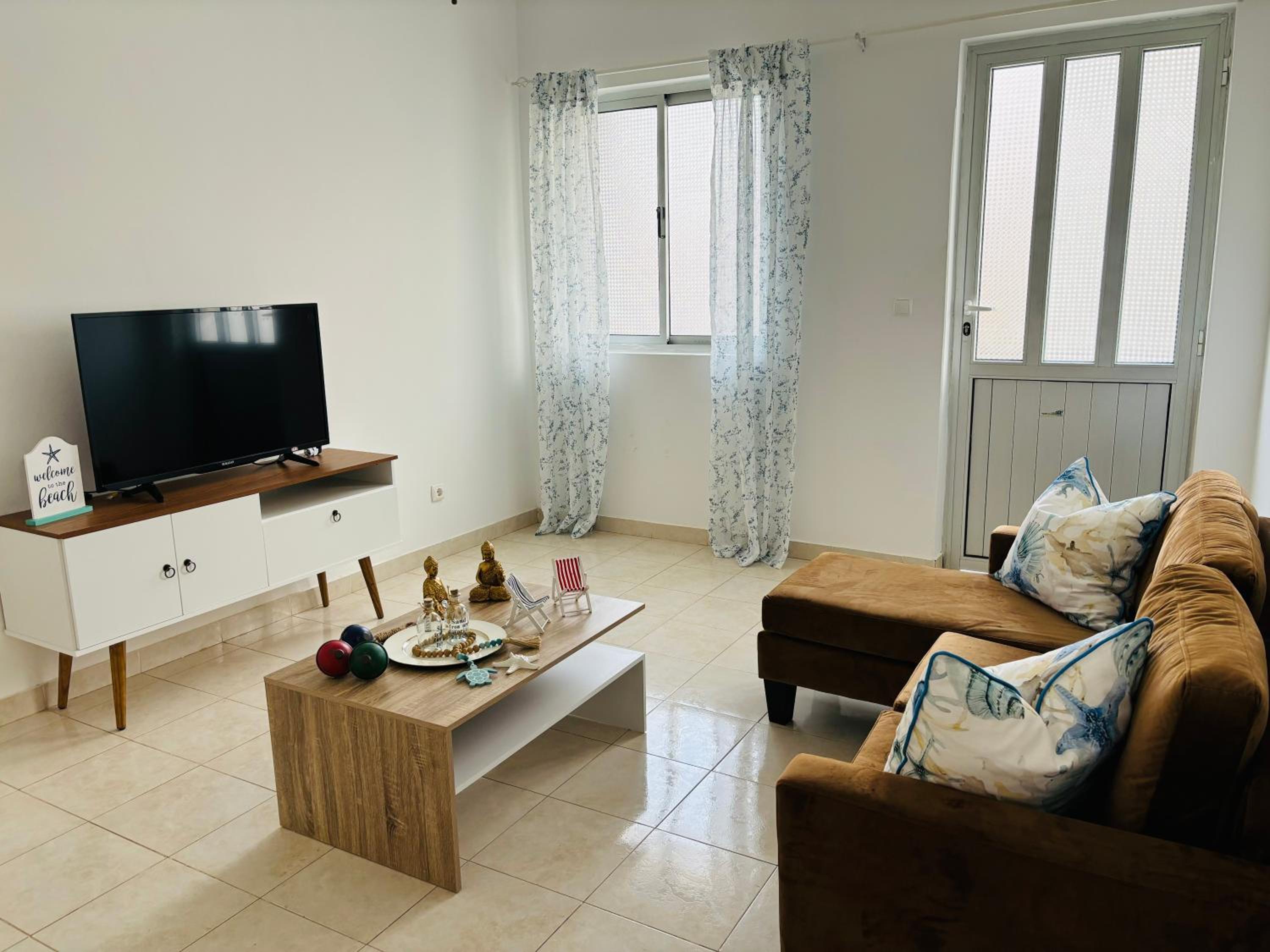 Two-Bedroom Apartment photo 2