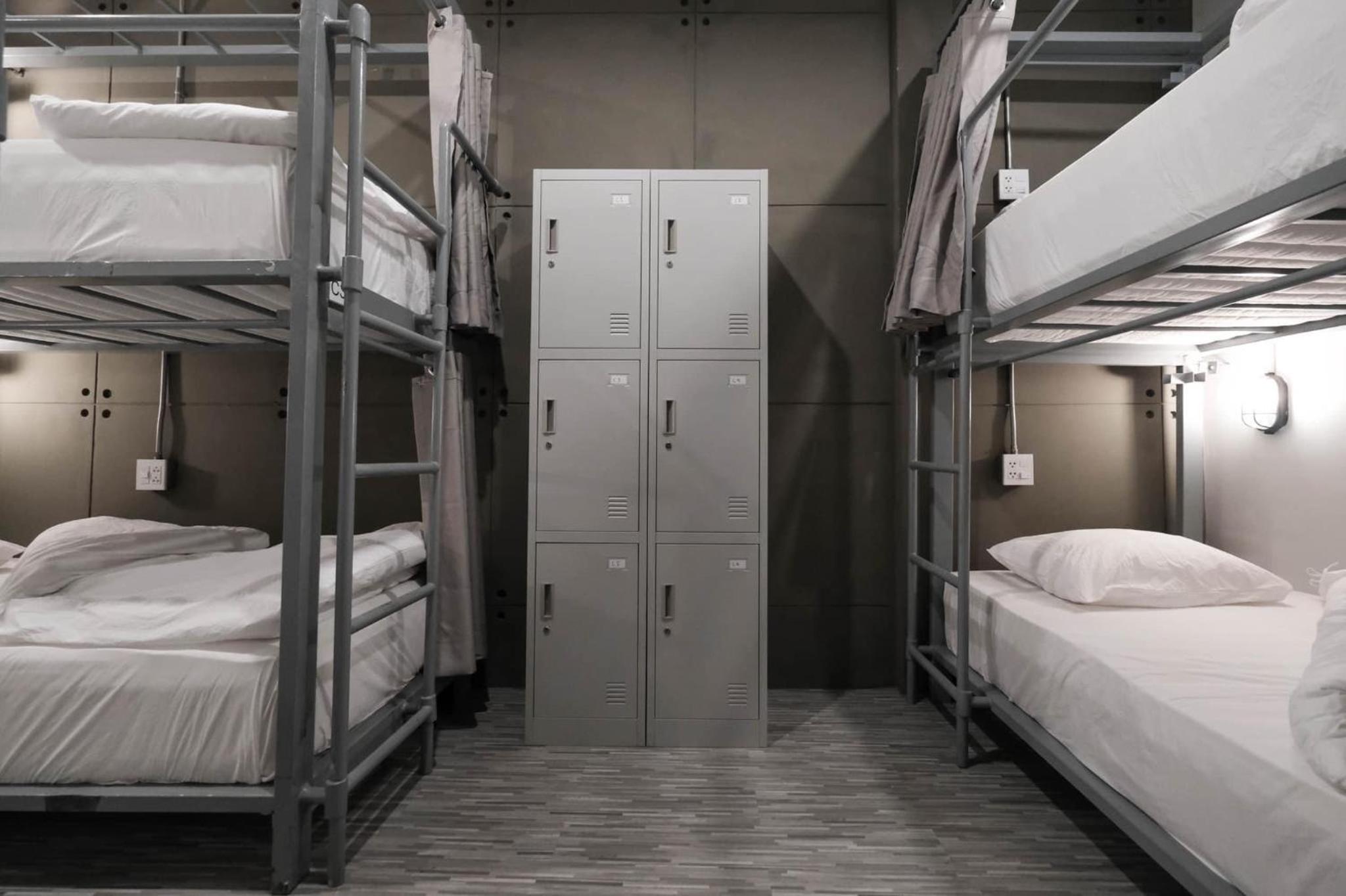 Mixed Dormitory Room photo 1