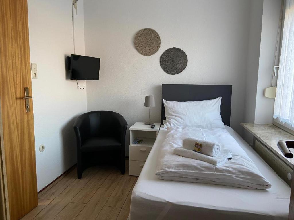 Small Single Room photo 1