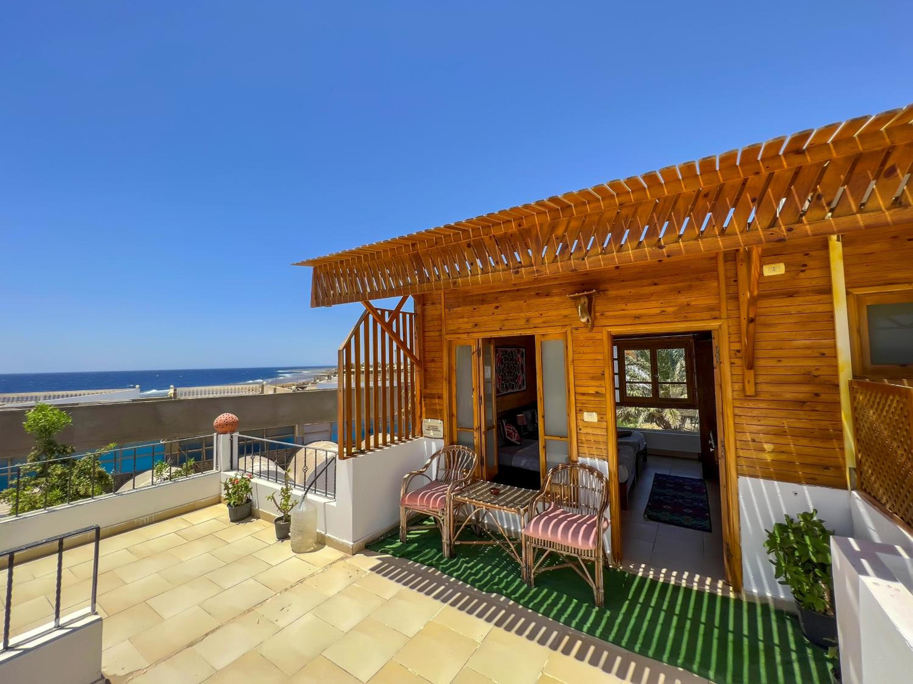 Bungalow with Sea View