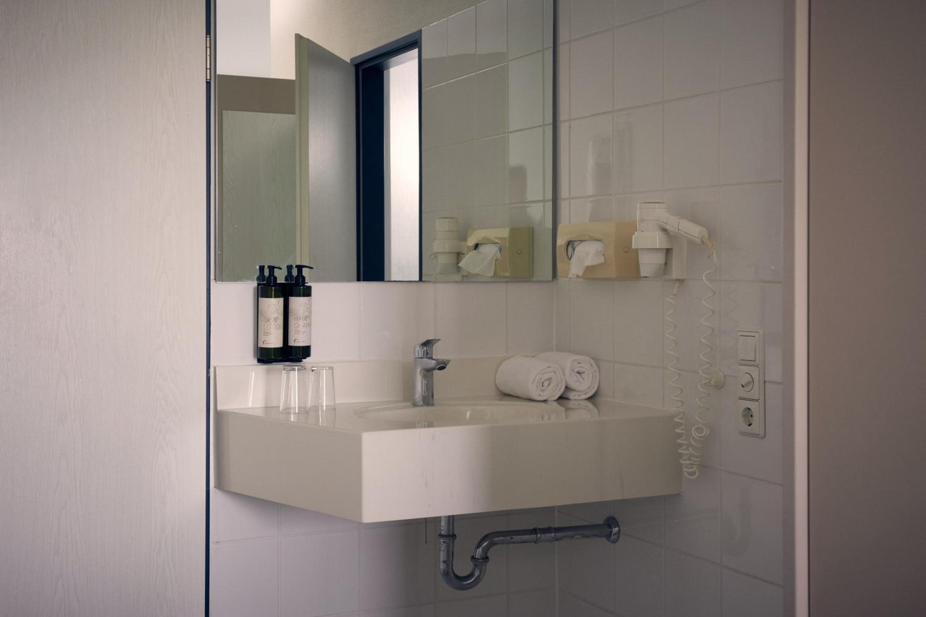 Double Room - Photo 2