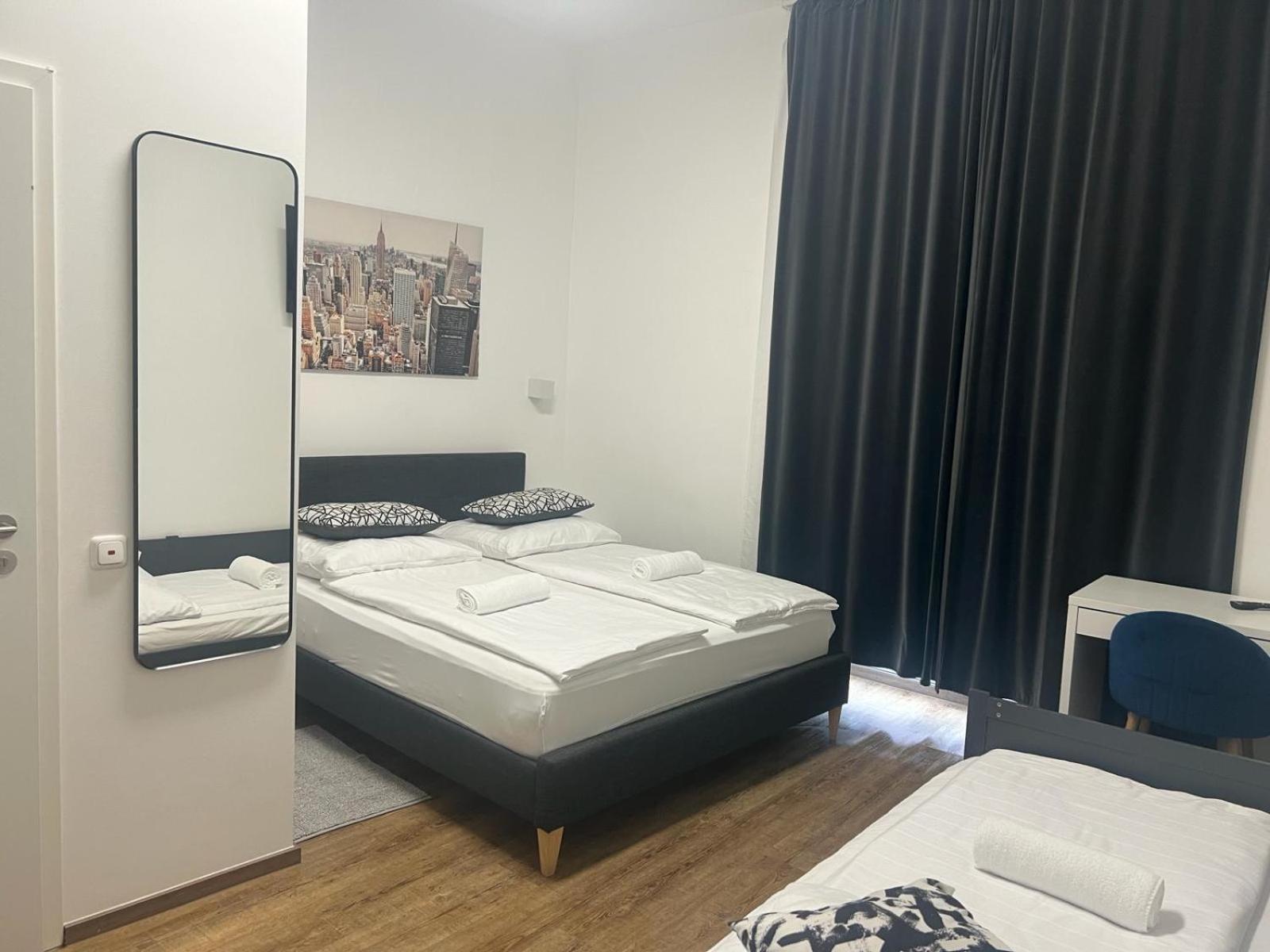 Standard Triple Room - Photo 1
