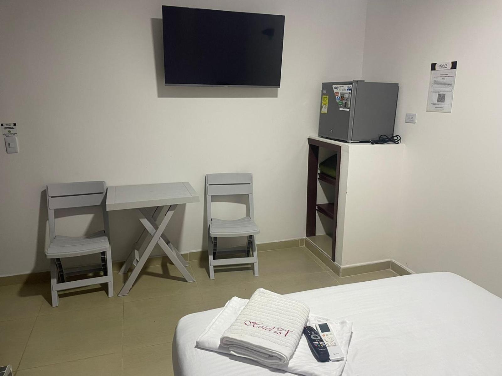 Deluxe Double Room with Bath photo 2