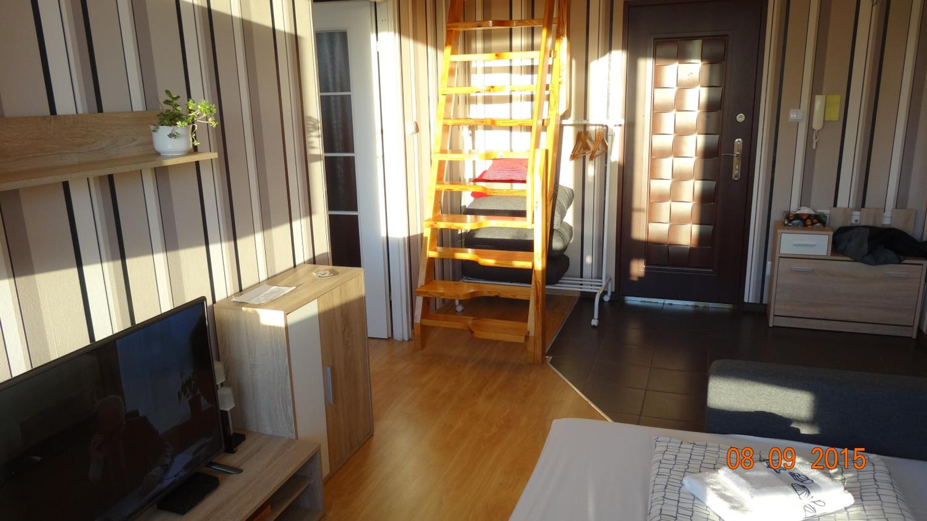Apartment - Photo 10