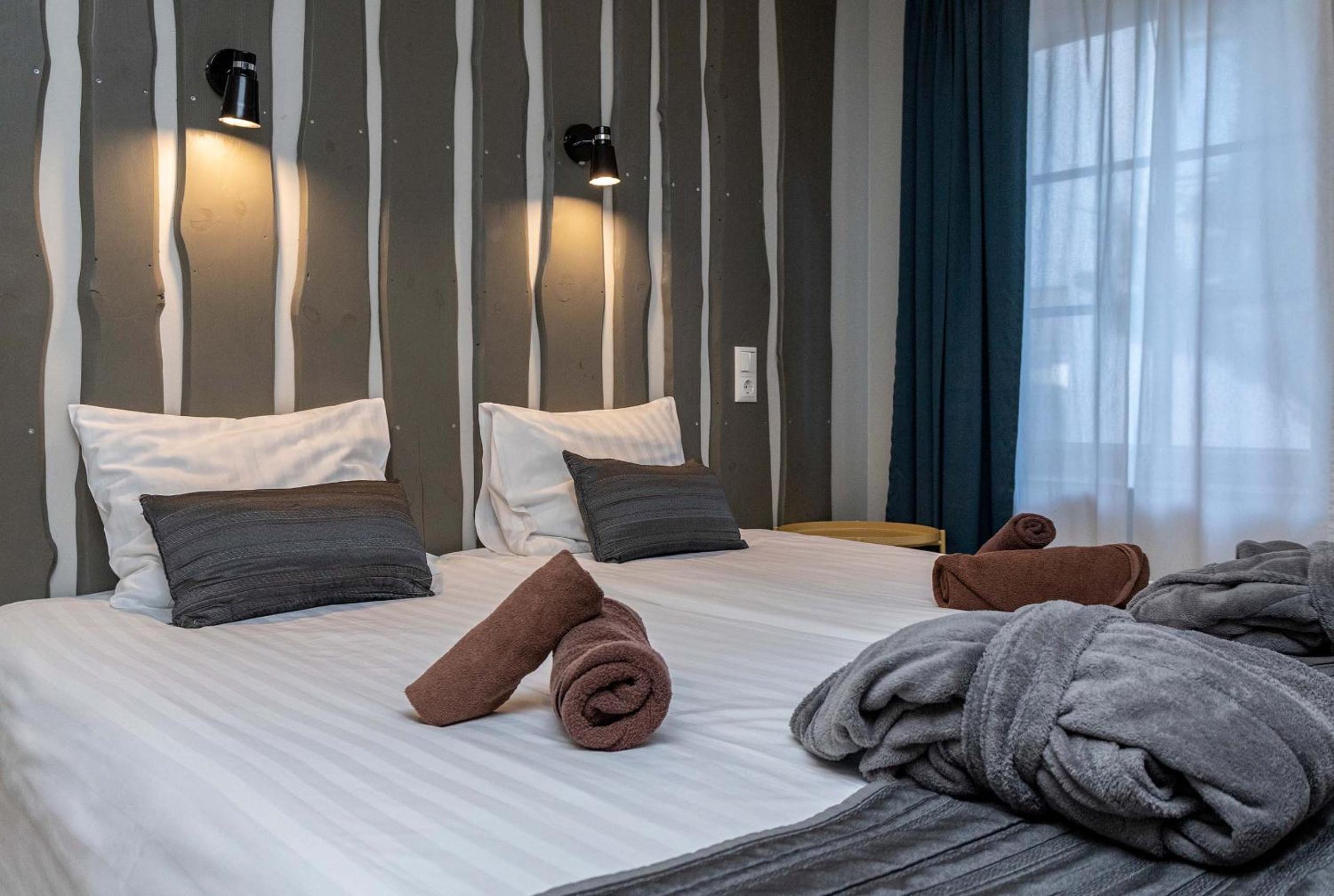 Deluxe Apartment with Spa Access