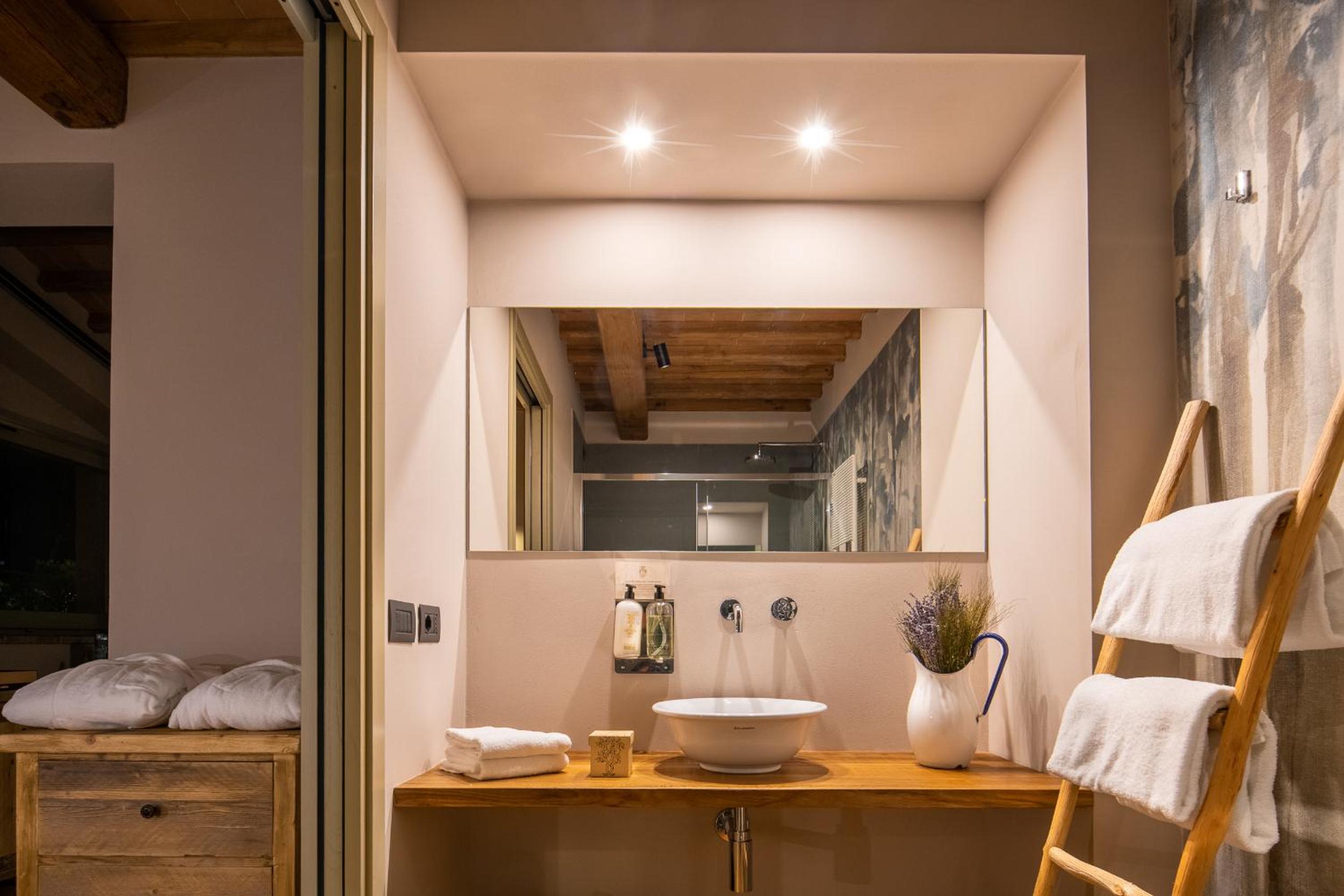 Superior Triple Room - Photo 2