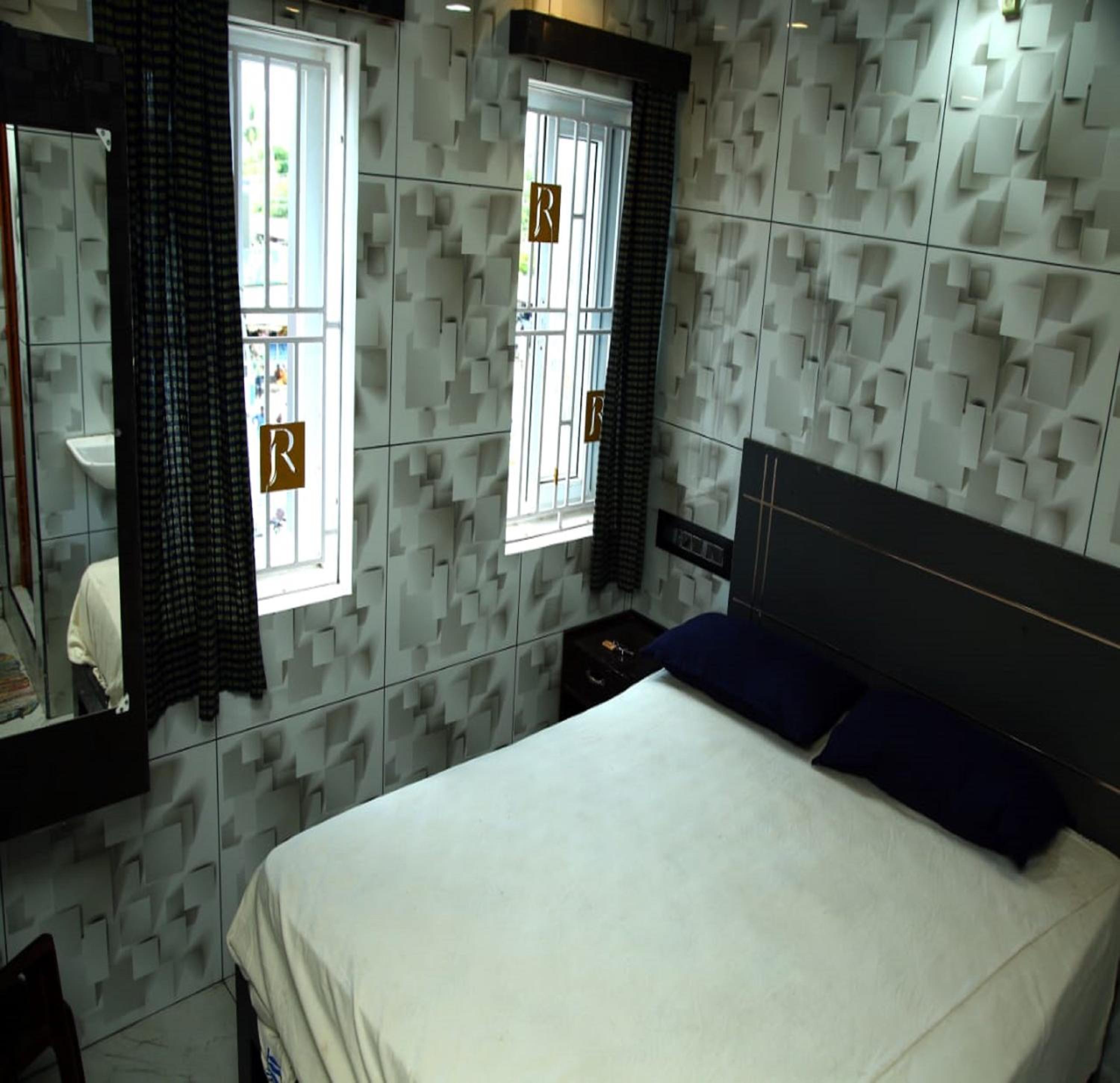 Standard Double Room photo 1