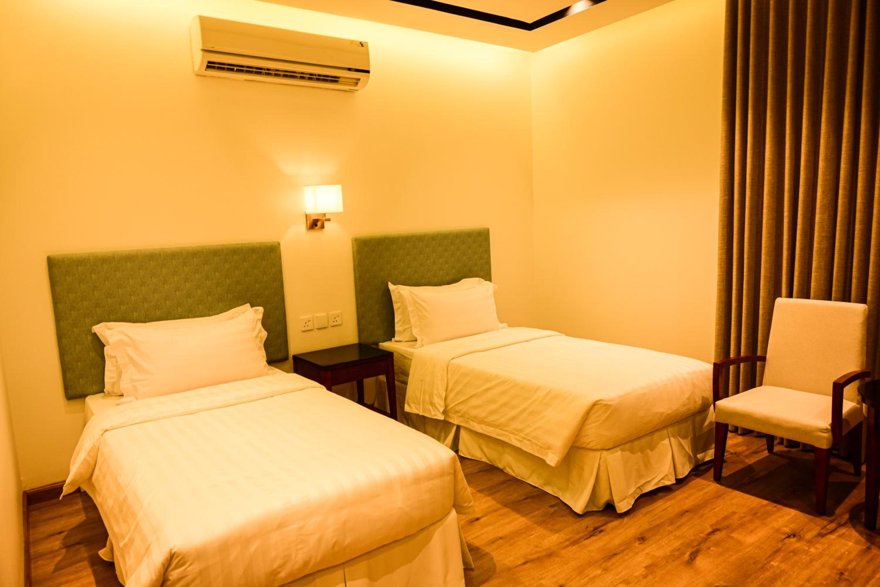 Two-Bedroom Apartment - Photo 2