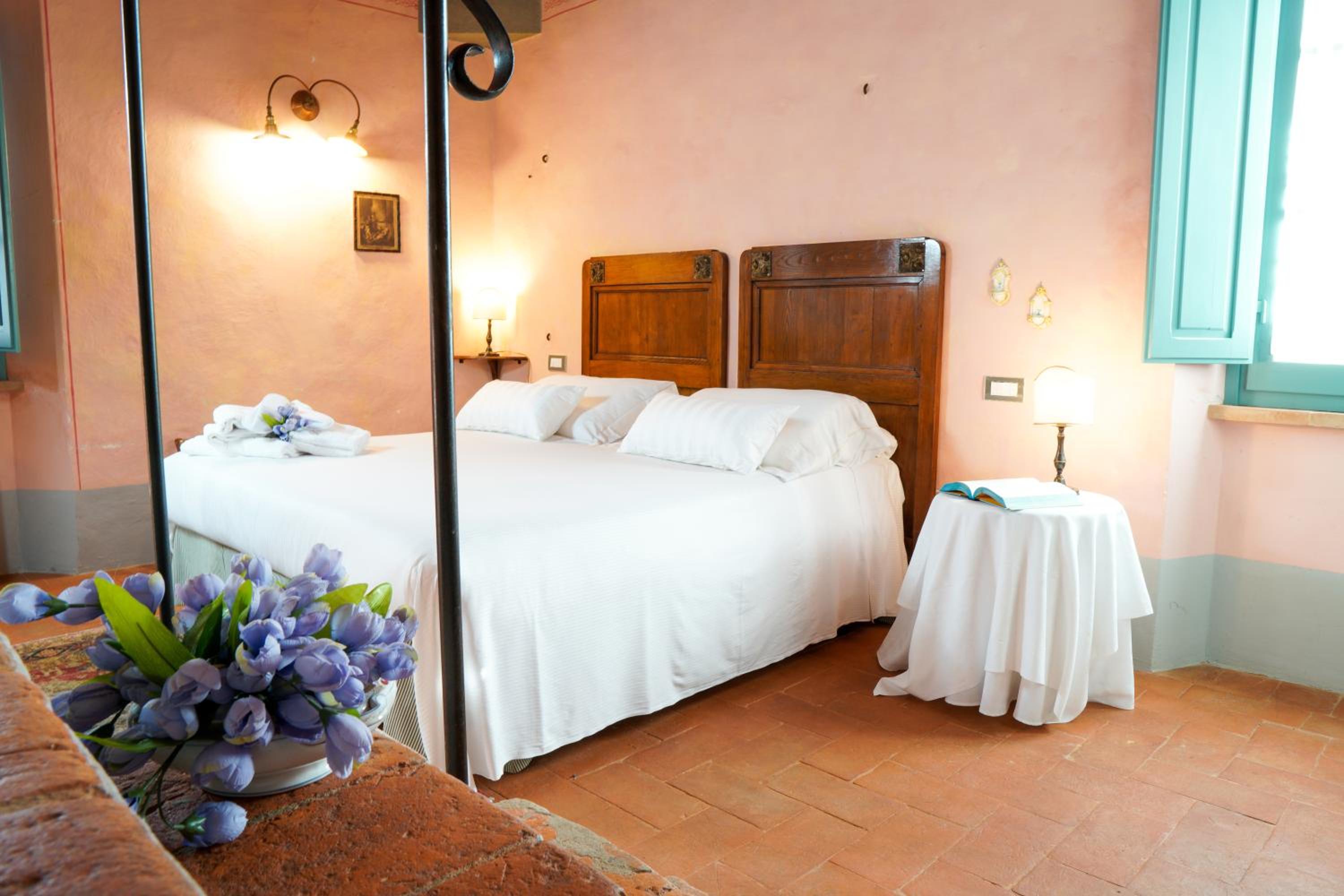 Classic Double Room - Photo 3