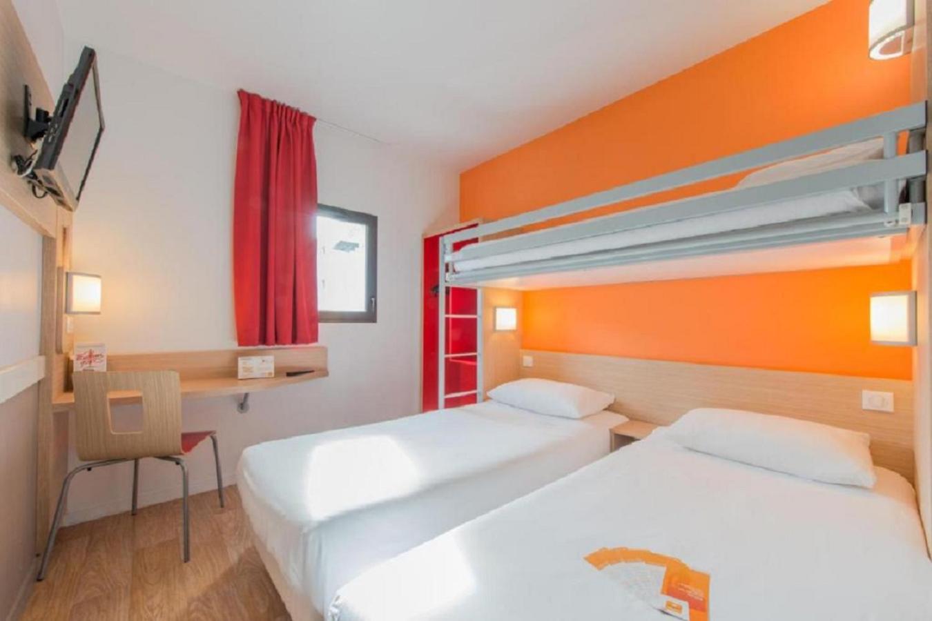 Triple Room - Photo 1
