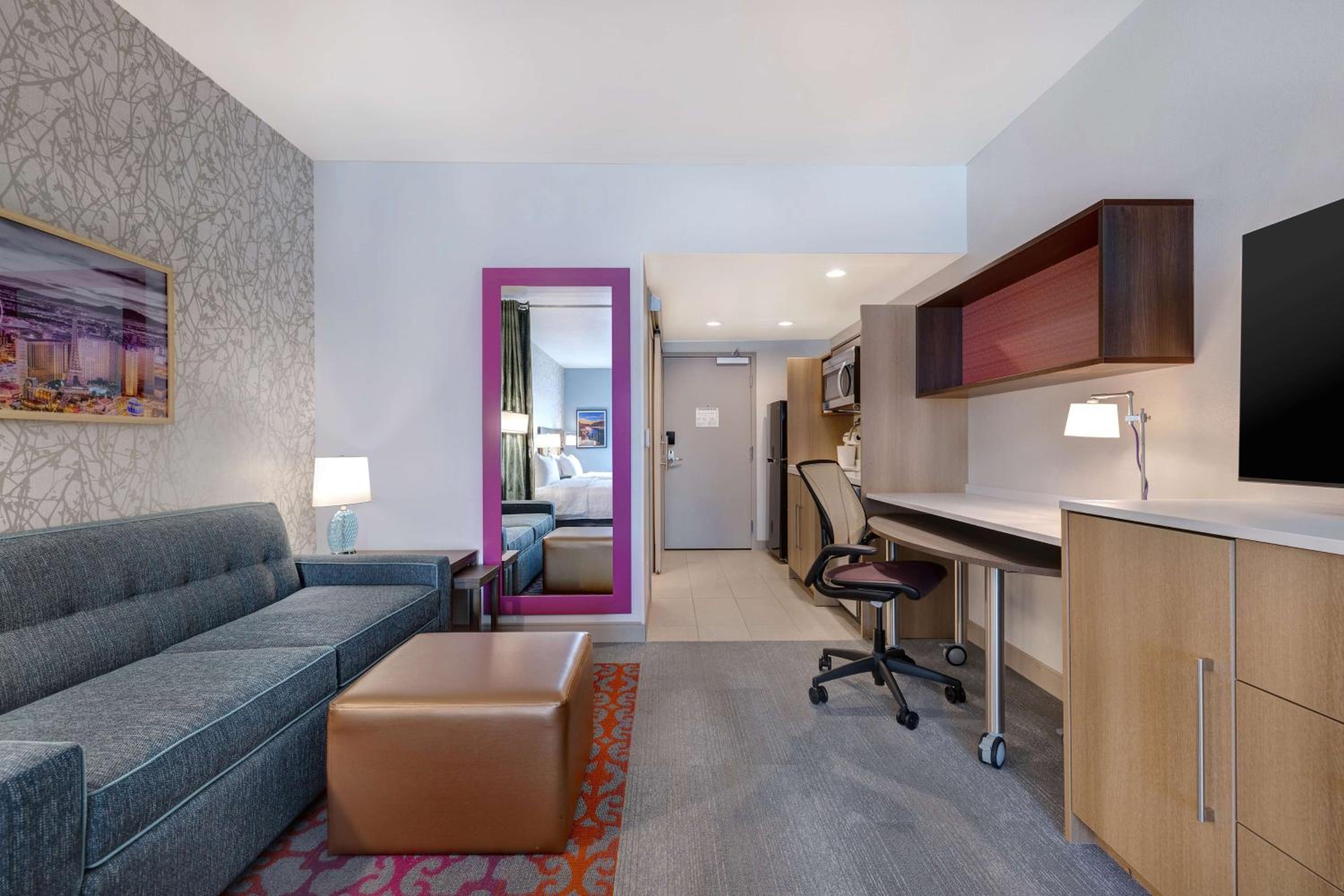 Studio Suite with Two Queen Beds - Photo 1