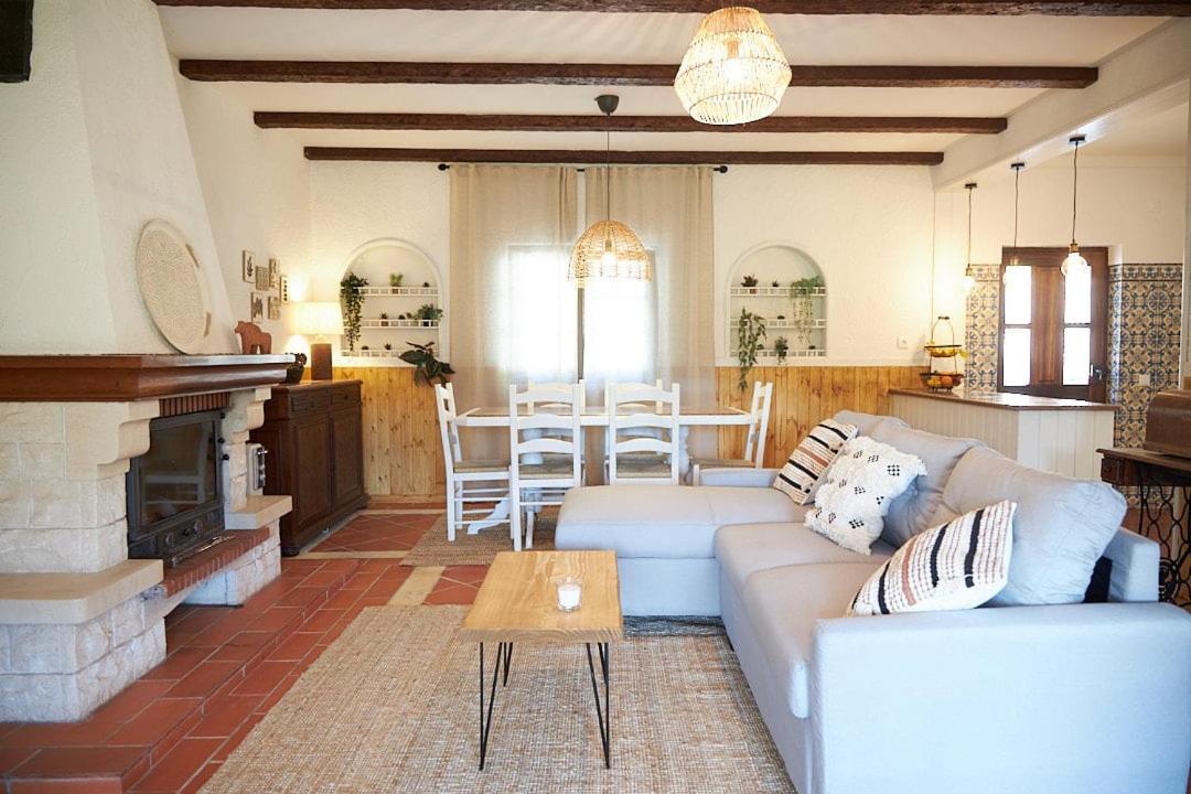 Villa photo 1