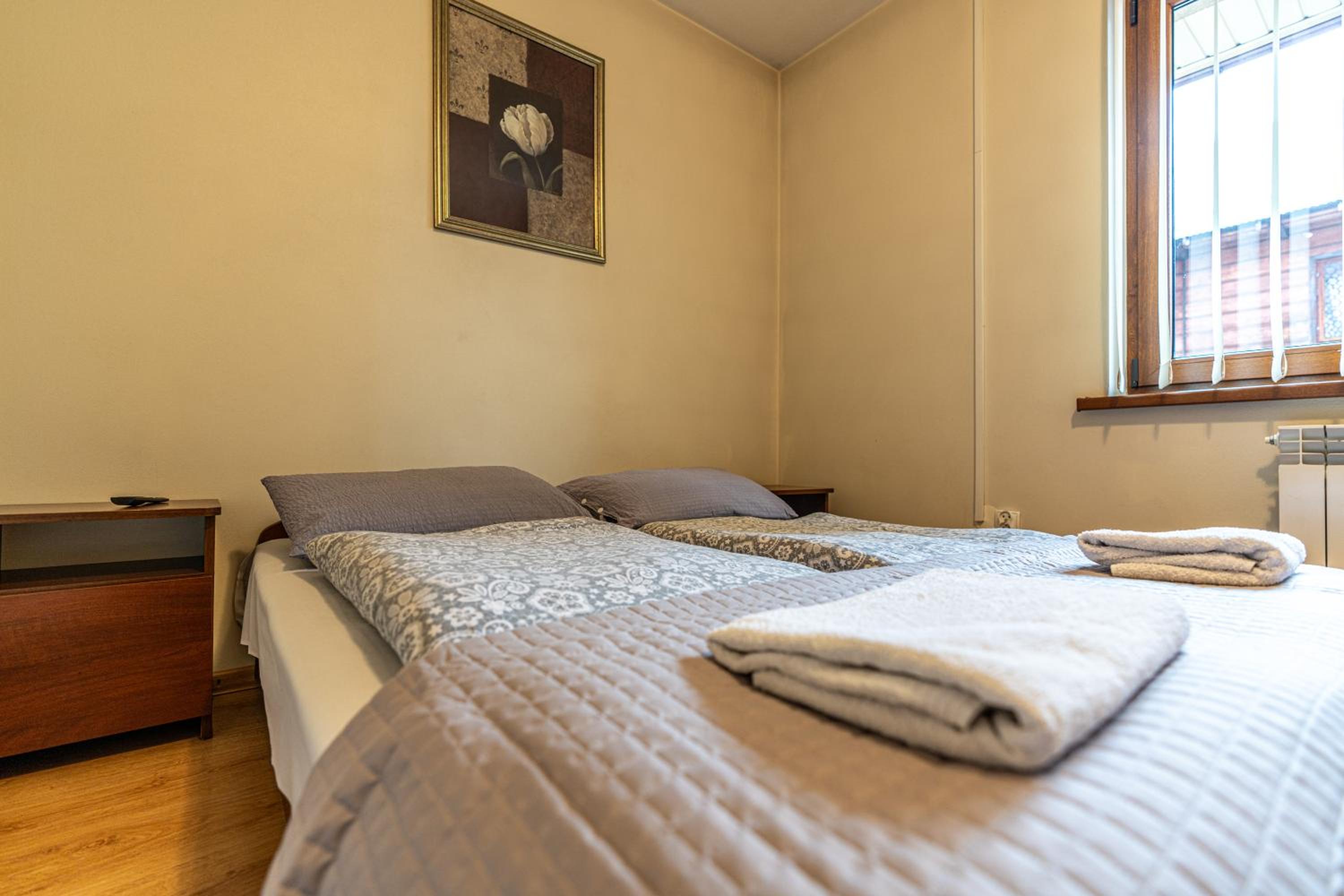 Triple Room - Photo 10