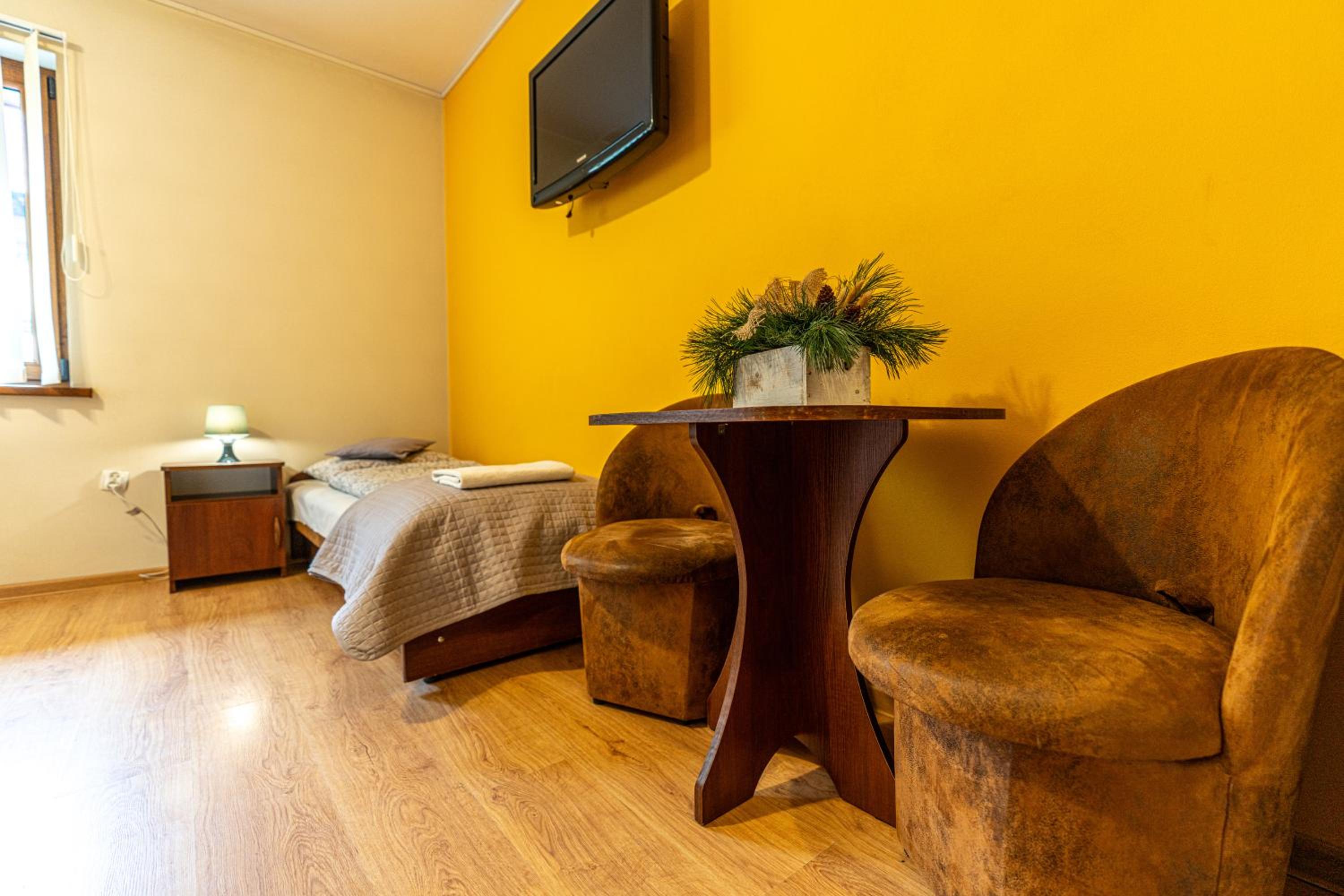 Triple Room - Photo 7