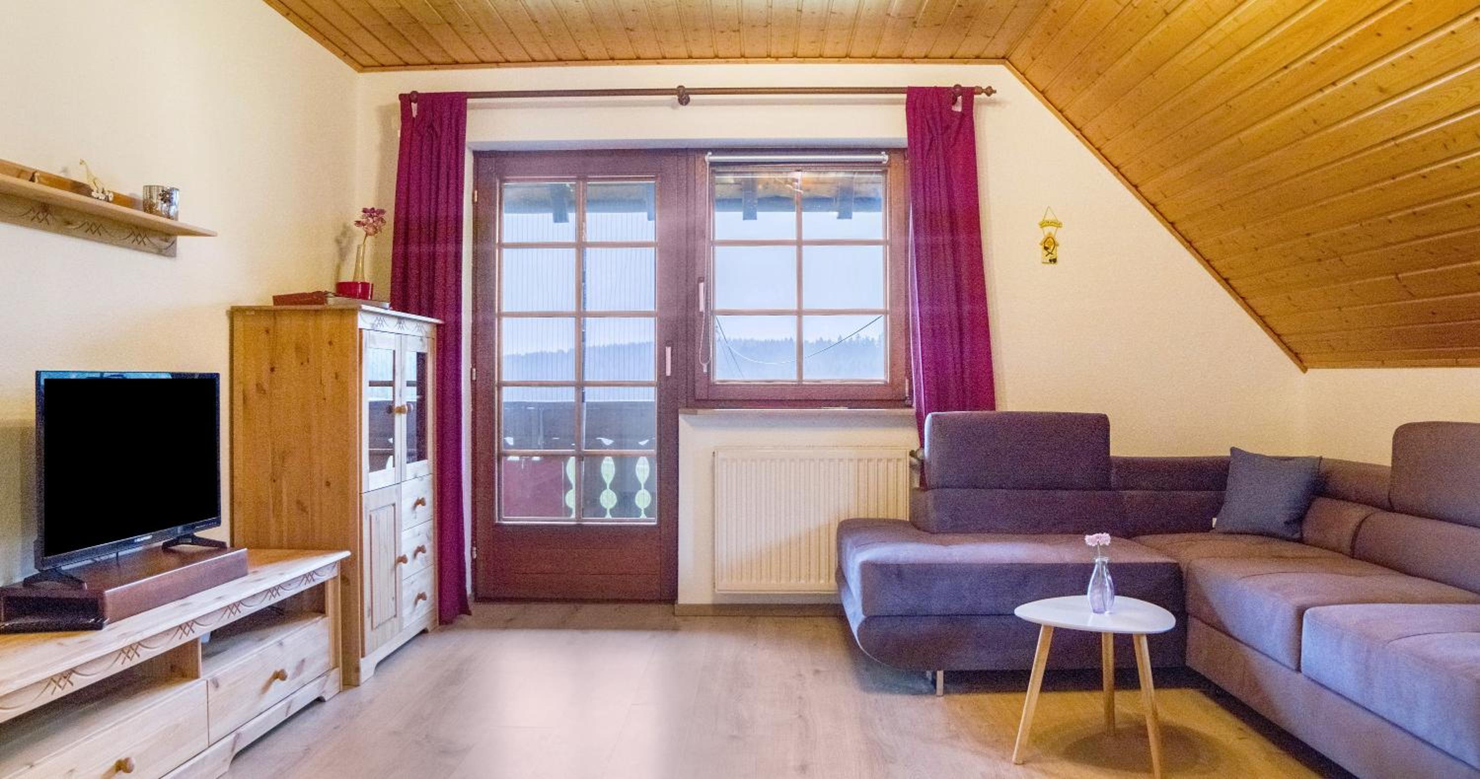 Superior One-Bedroom Apartment with Balcony