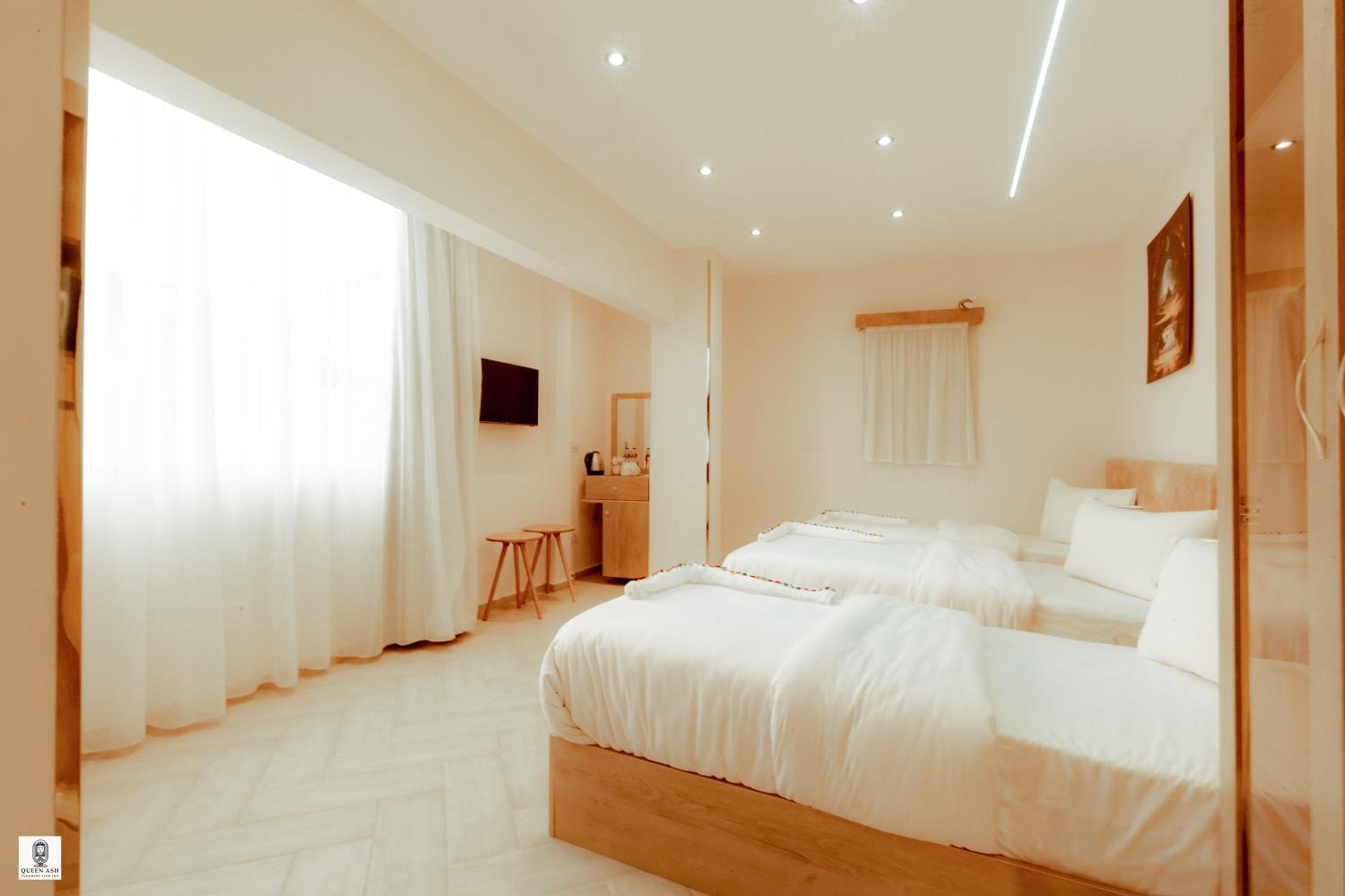 Triple Room With View