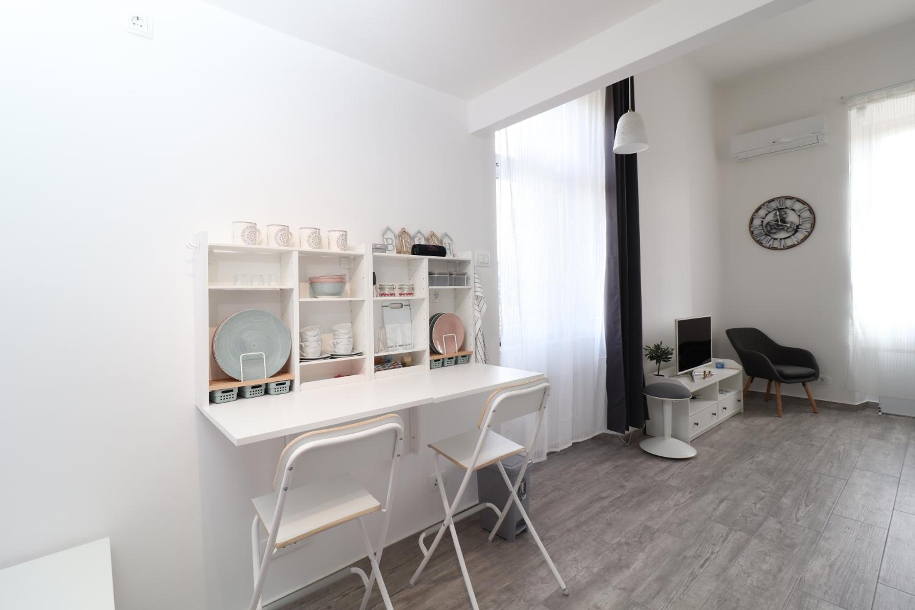 Studio Apartment With Sea View photo 2