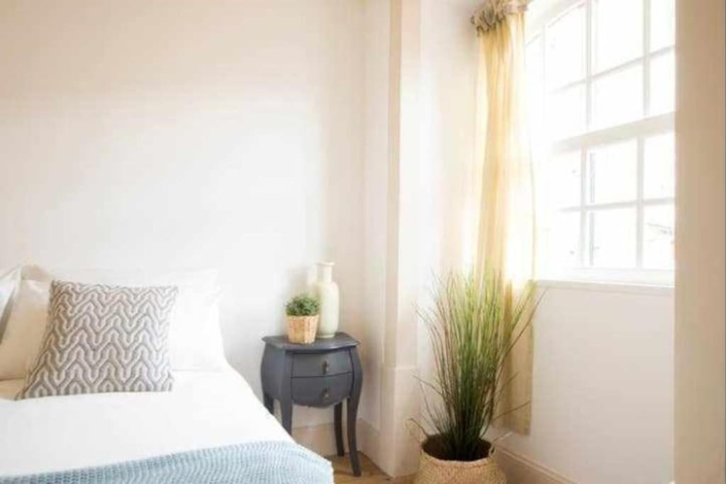 Two-Bedroom Apartment photo 3