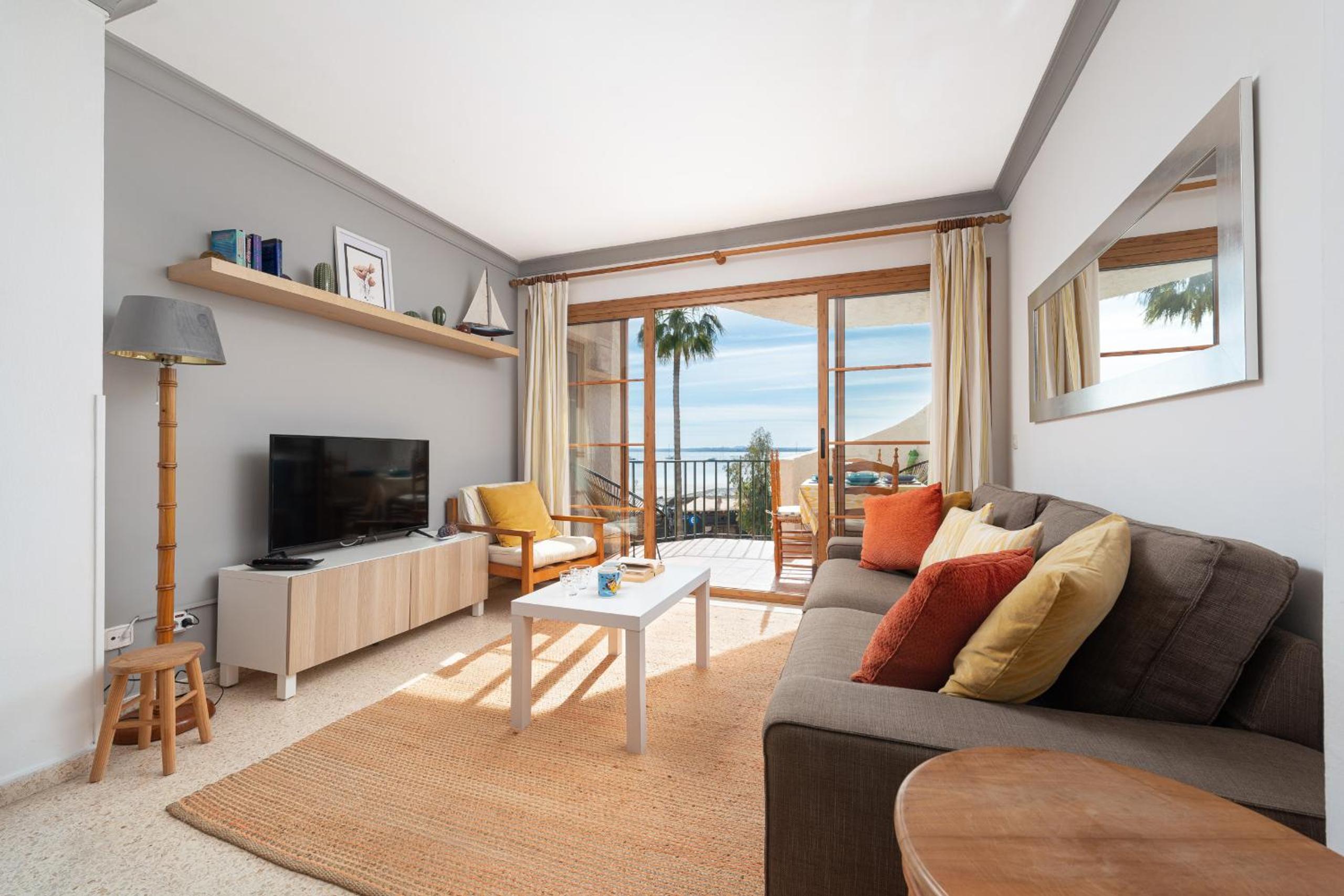 Apartamento con vista al mar