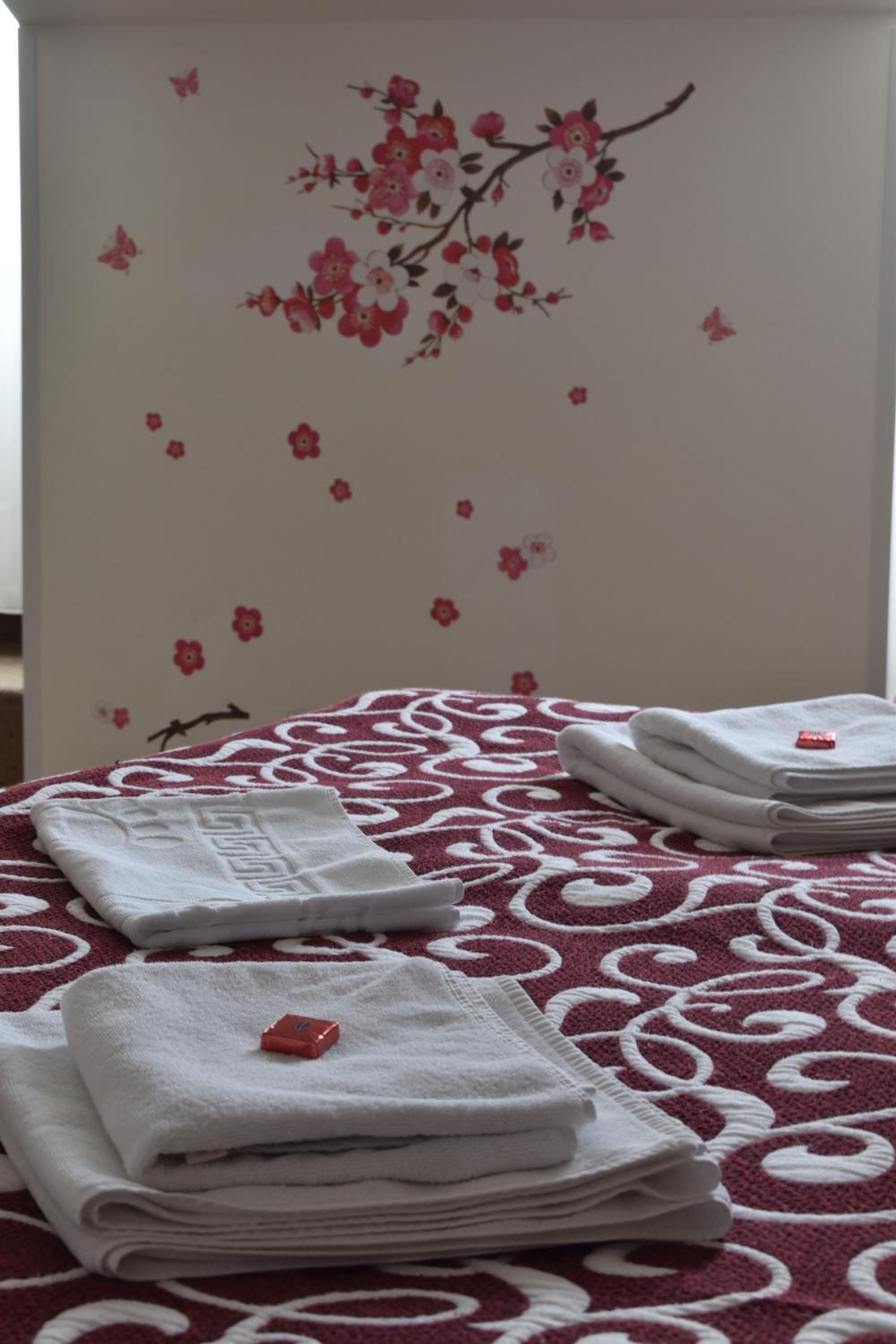 Quadruple Room with Bath photo 3