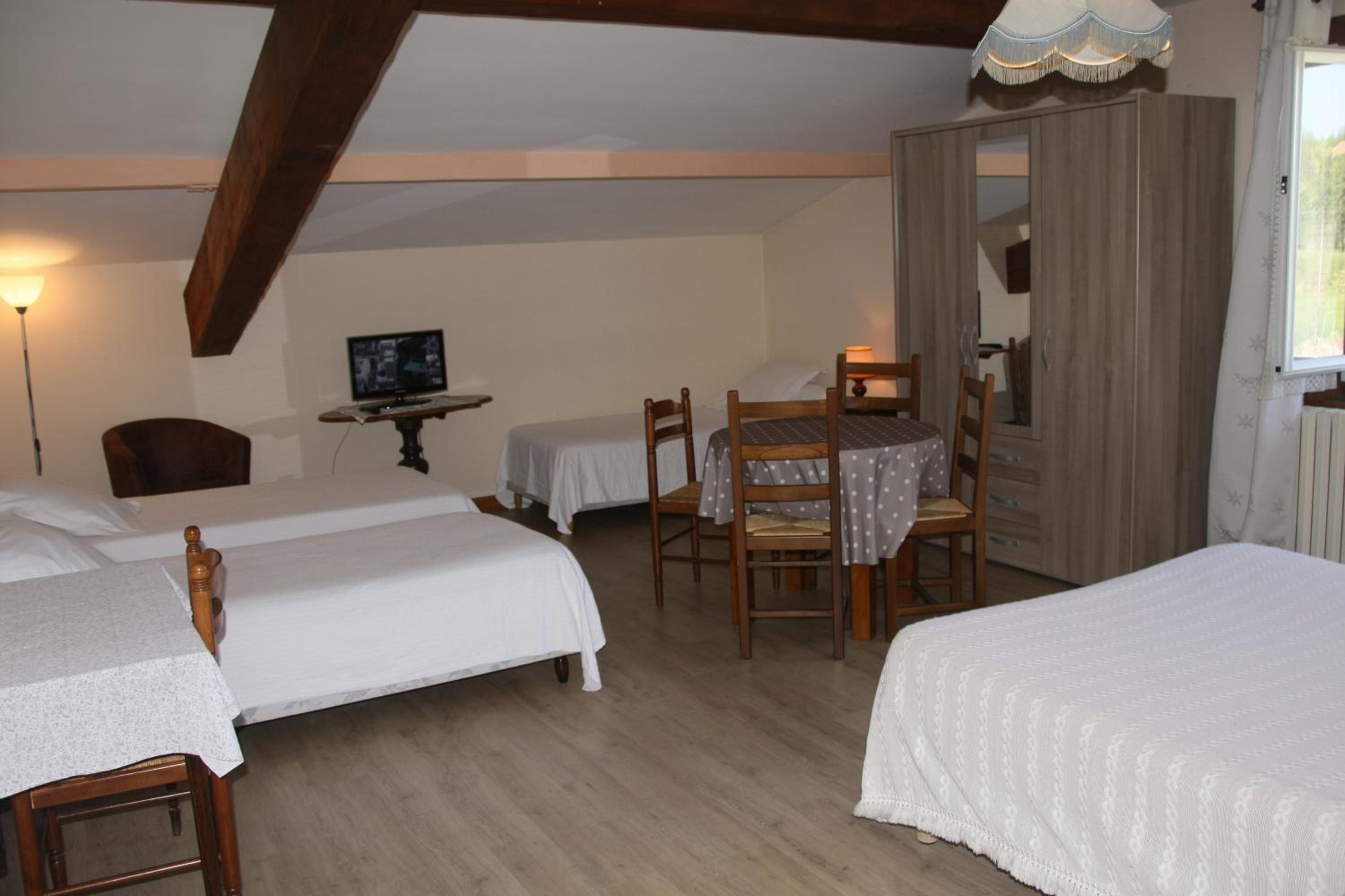 Quadruple Room photo 3