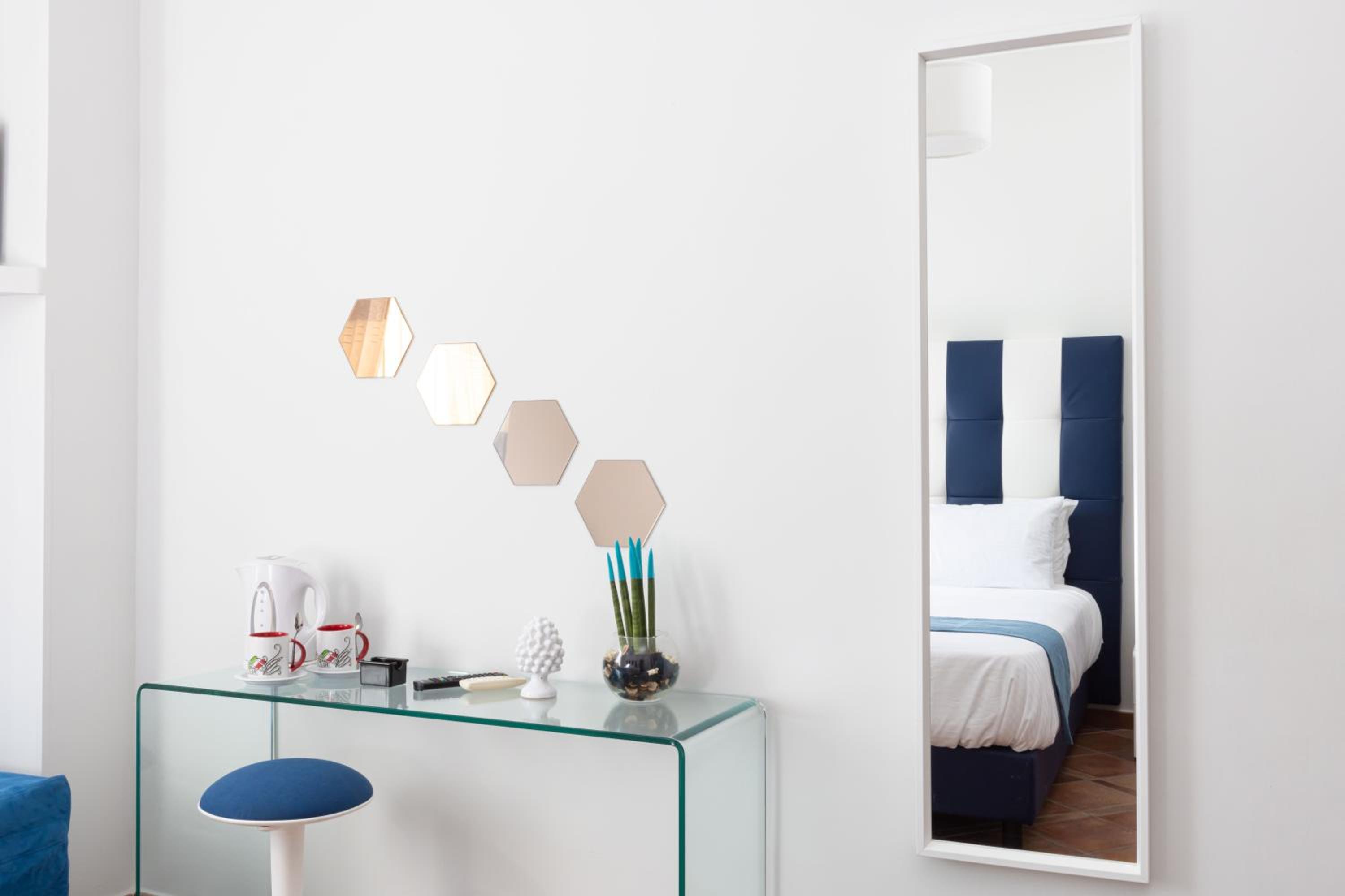 Classic Triple Room - Photo 4