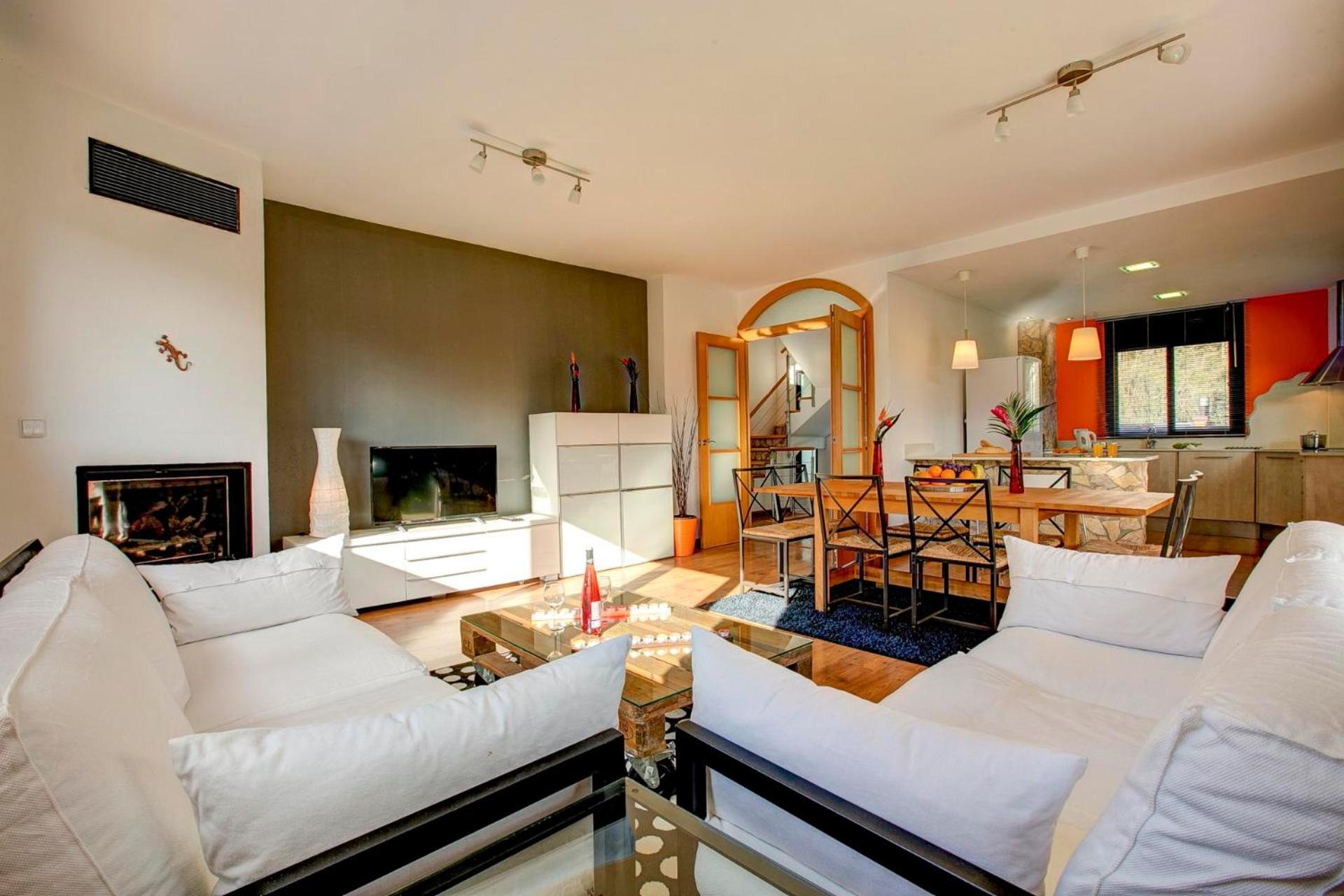 Villa de Cuatro Habitaciones