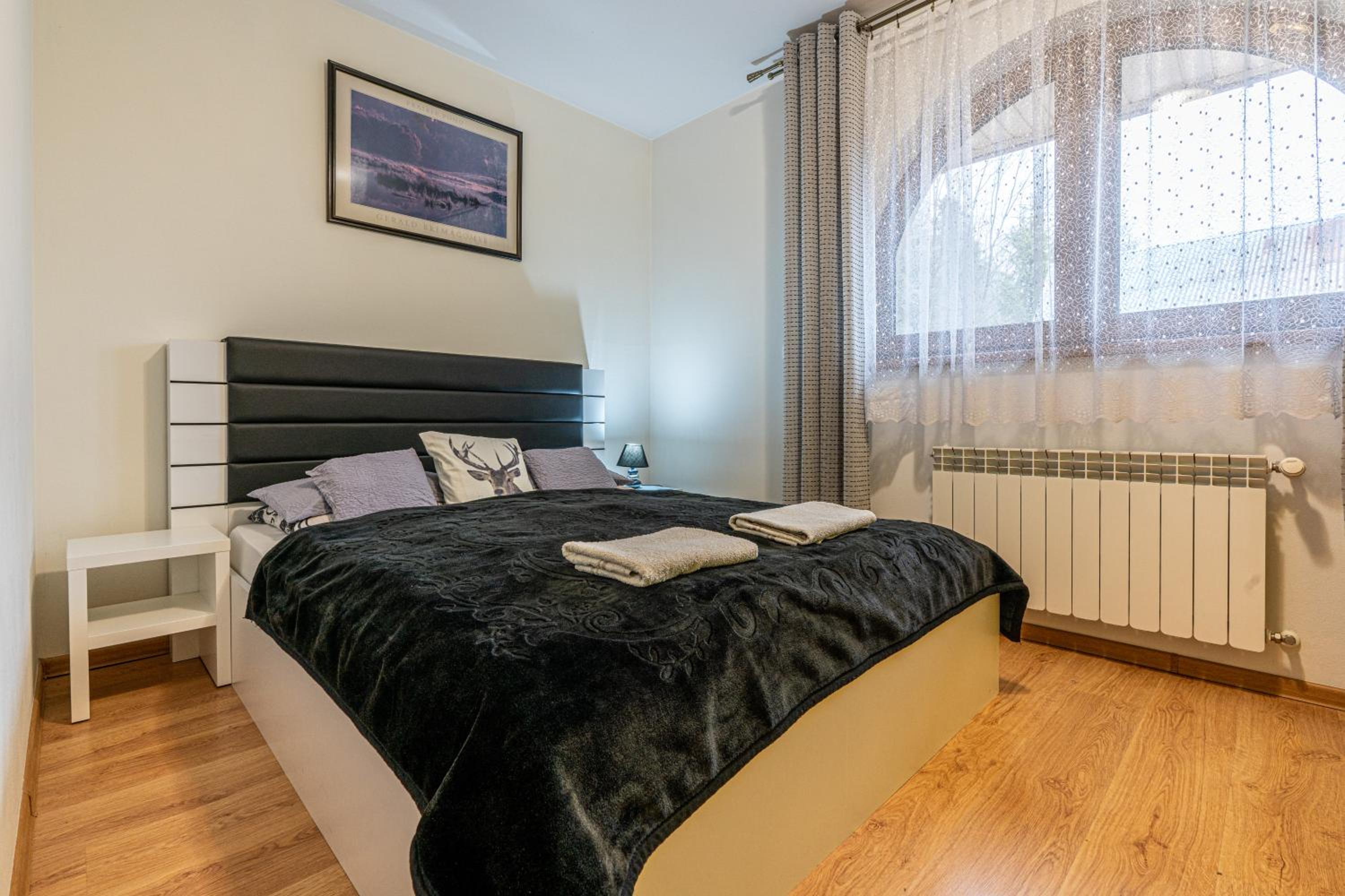 Double Room - Photo 1