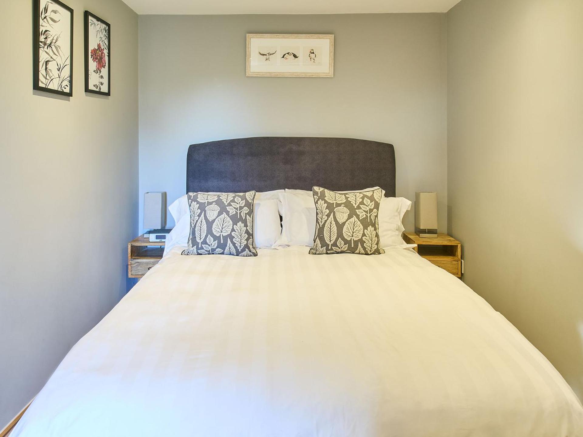 One-Bedroom House photo 1
