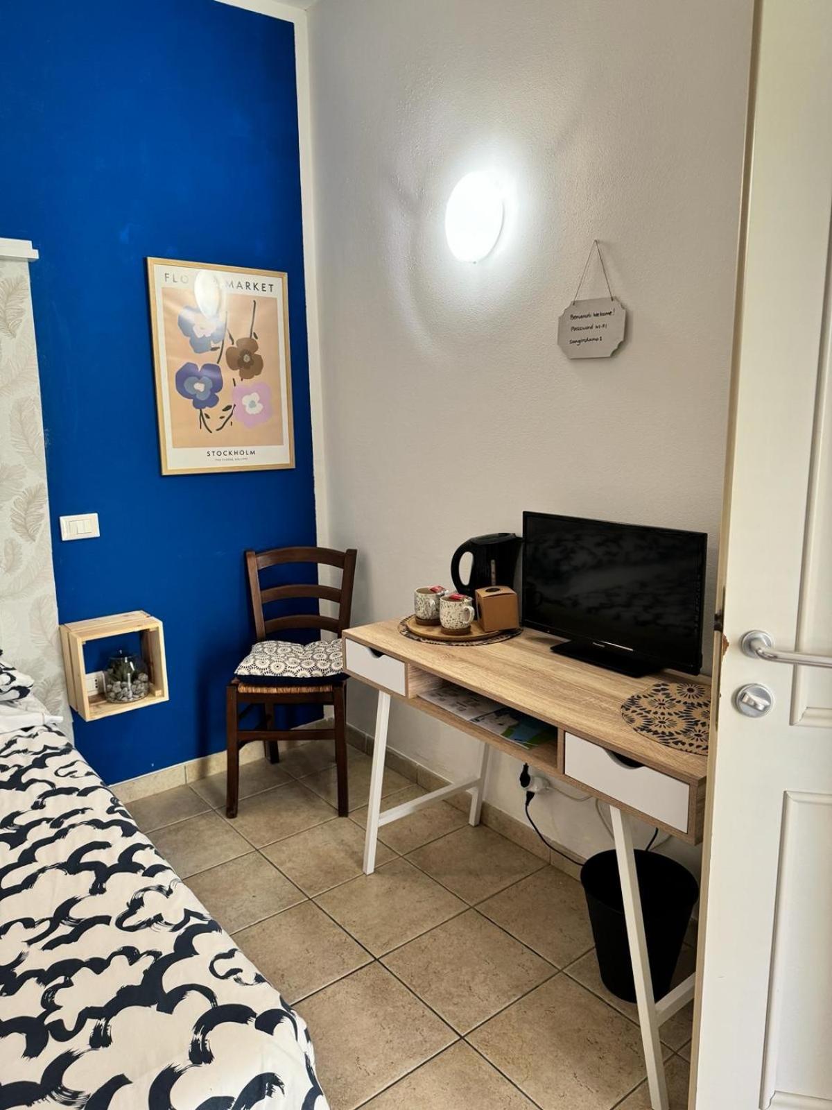 Triple Room - Photo 8