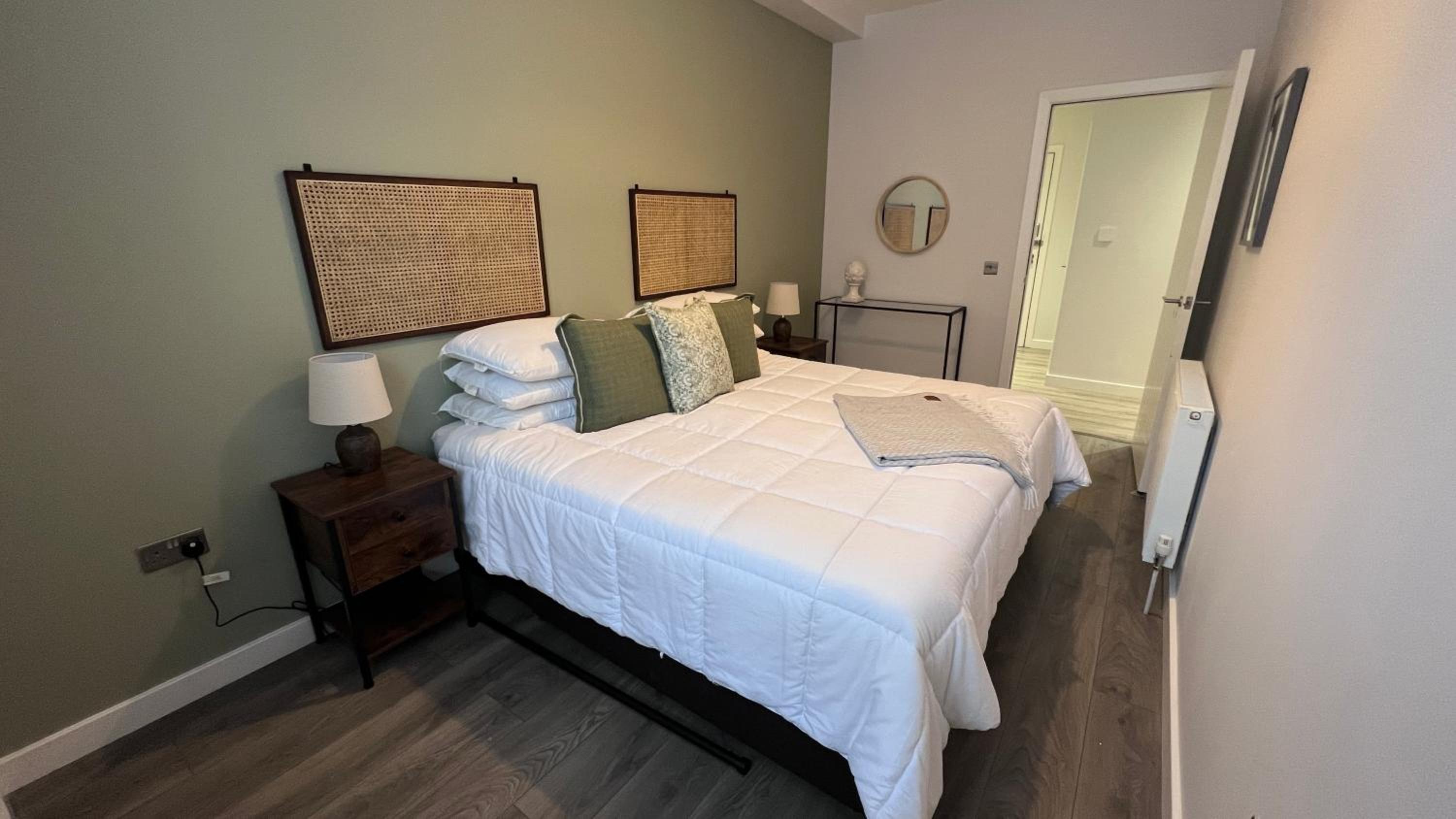 Two-Bedroom Superior Apartment photo 2
