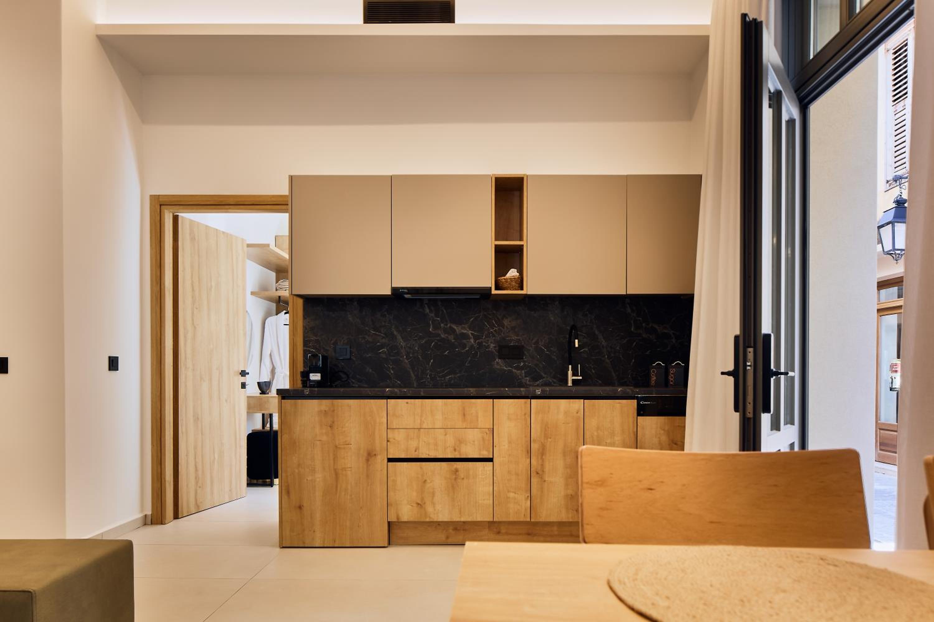 Apartment - Ground Floor photo 2